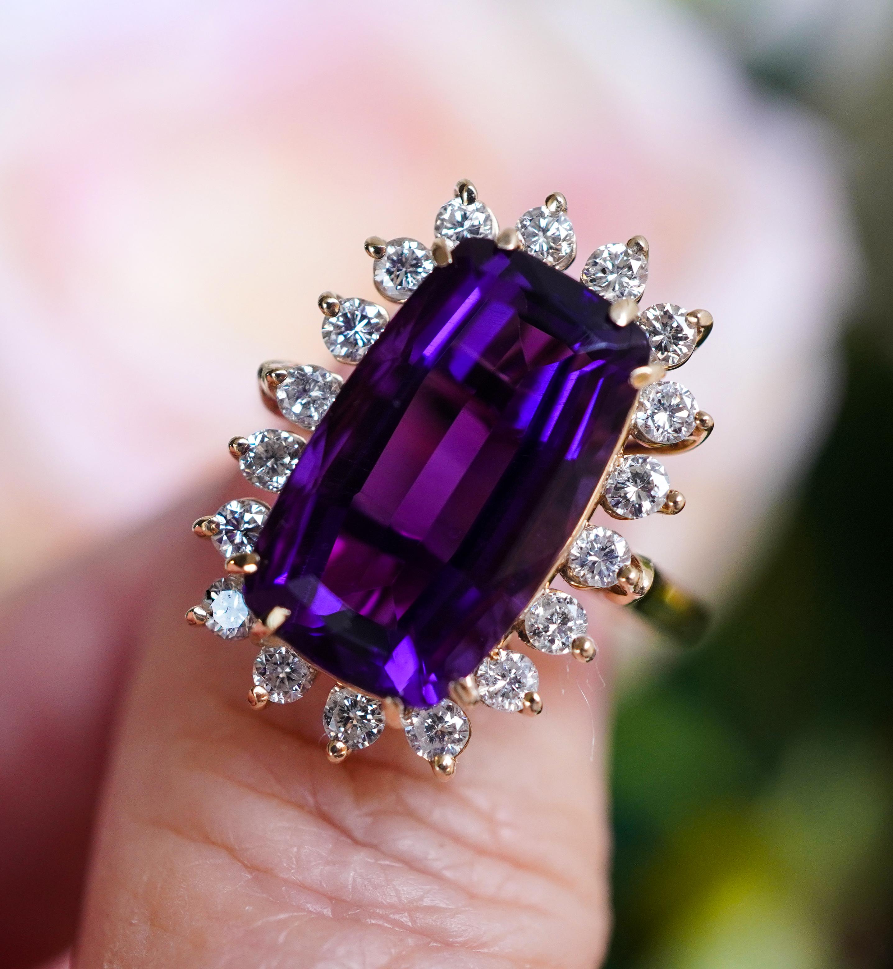 Giant African Amethyst Diamond Cocktail 14K Gold Halo Ring 9.7ct Fancy Cushion cut

This is a terrific estate ring crafted in highly desirable 14K yellow gold. This ring features genuine earth mined fancy cushion cut amethyst in the center (16mm x