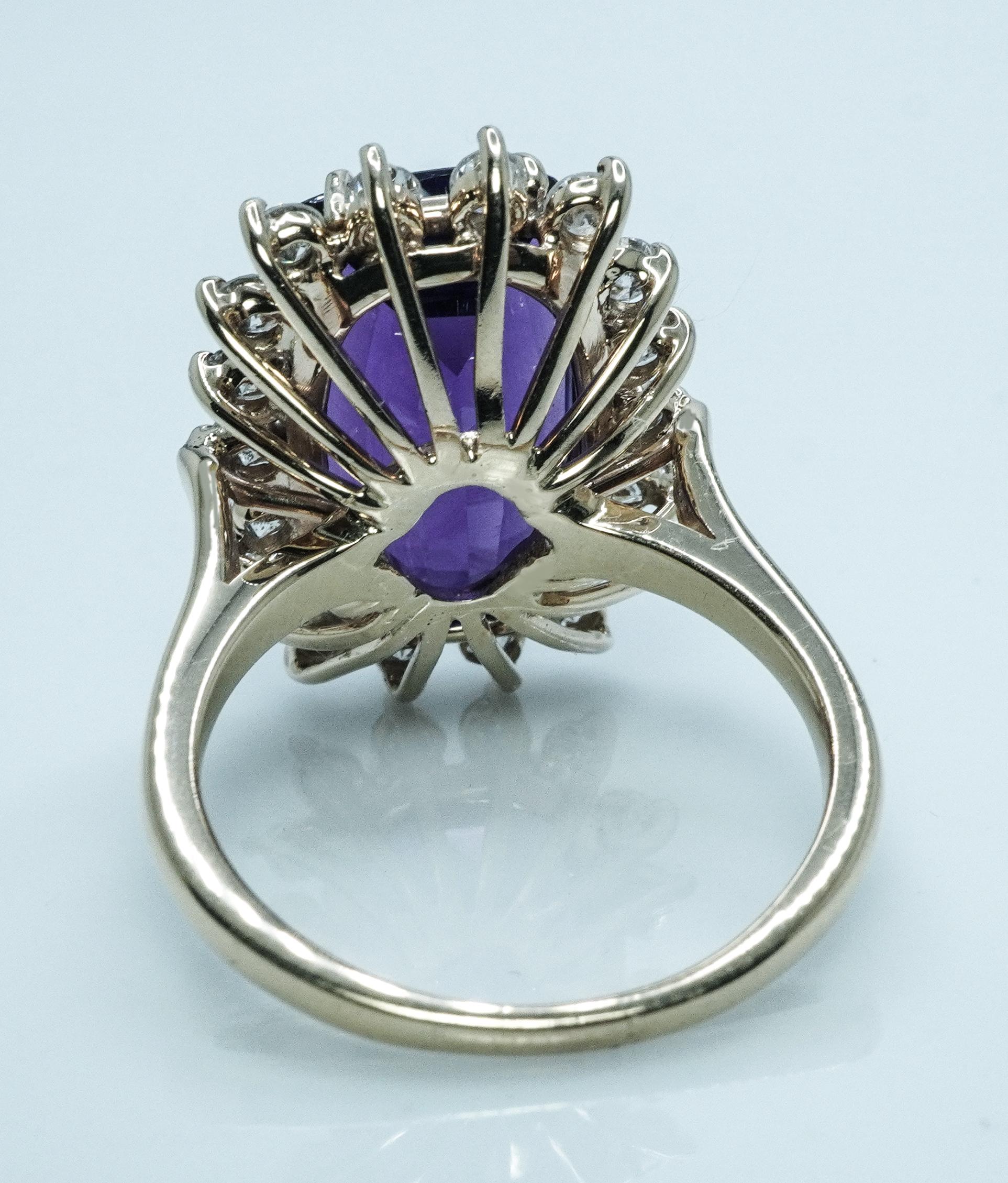 Giant African Amethyst Diamond Cocktail 14K Gold Halo Ring Fancy Cushion cut For Sale 2