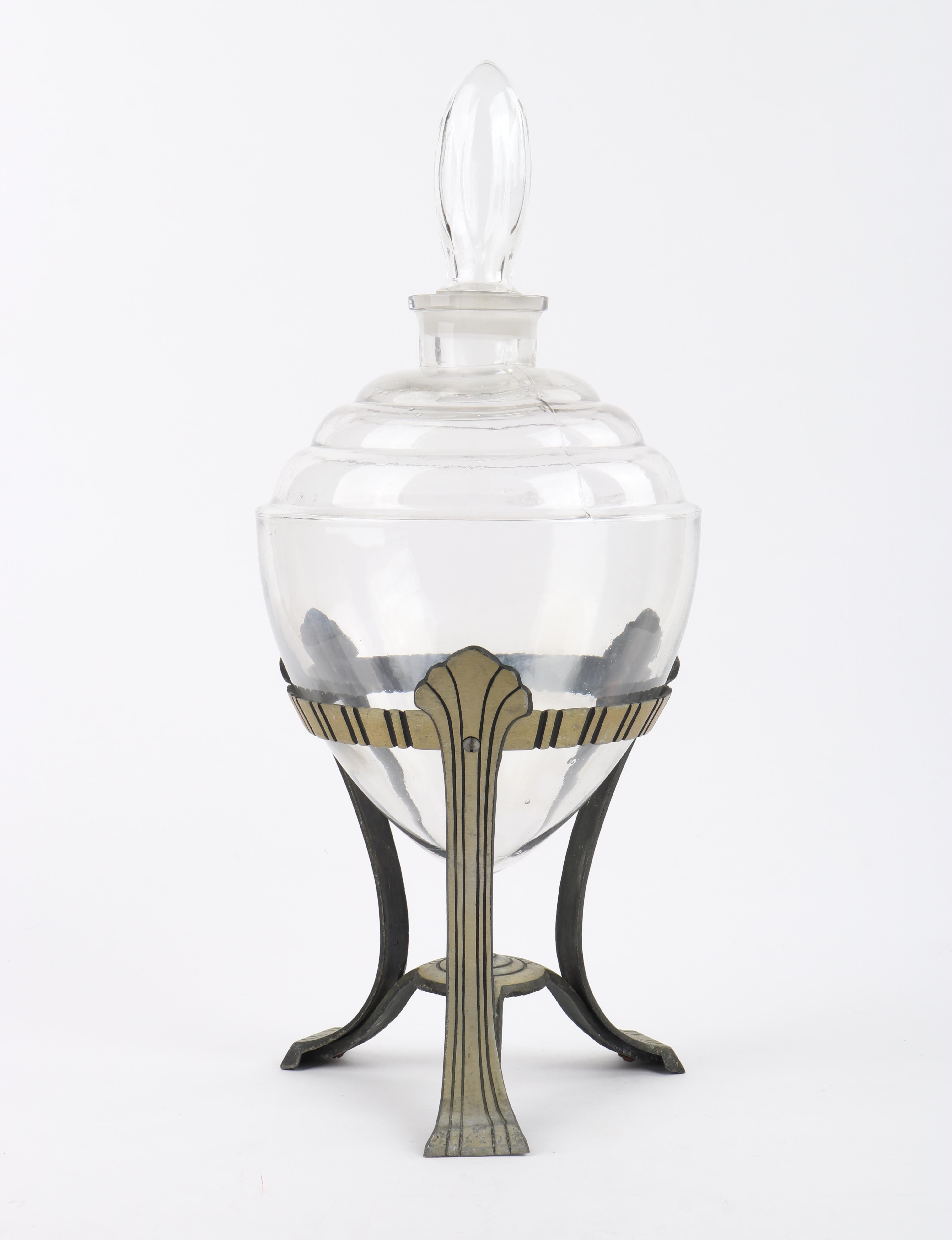 Riesiger antiker Factice Parfüm-Apotheker-Urnenständer aus Kunstglas im Zustand „Gut“ im Angebot in Thiensville, WI