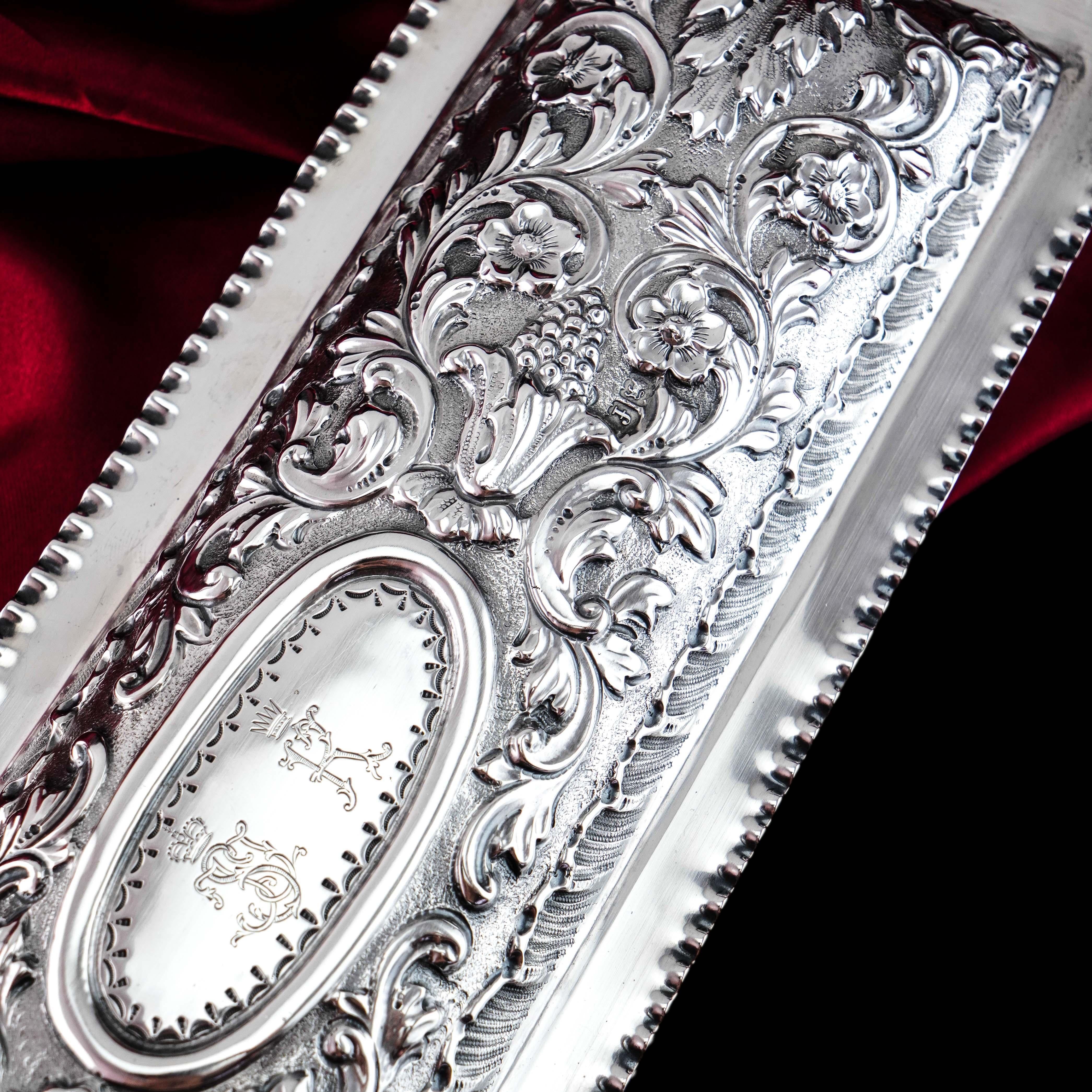Giant Antique Edwardian Solid Silver Jewellery Box - Mappin & Webb Ltd 1901 For Sale 2