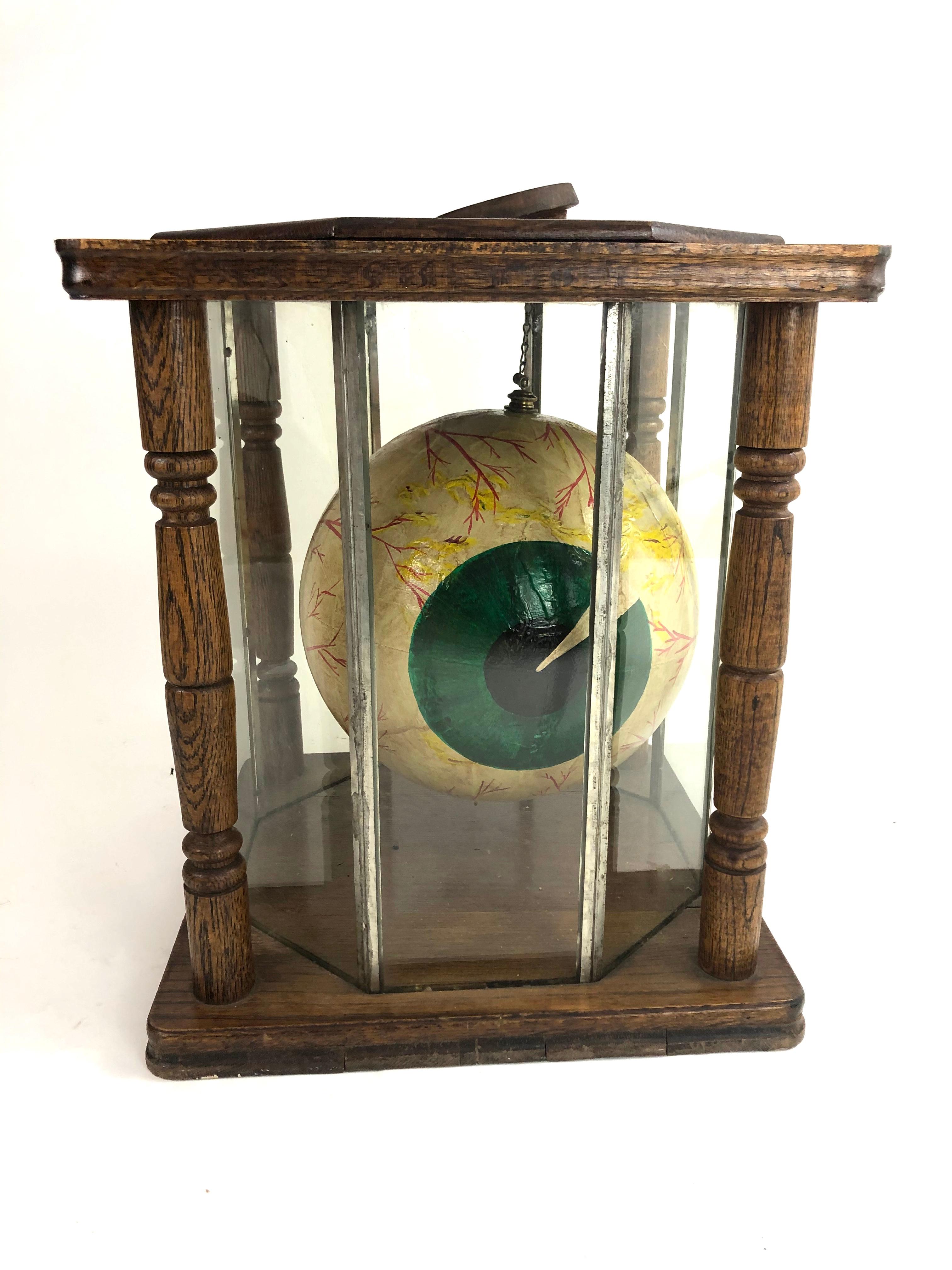 Giant Antique Ophthalmologist's Model of an Eye in Its Original Case 7