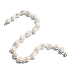 Collana gigante barocca con perle e diamanti in oro giallo