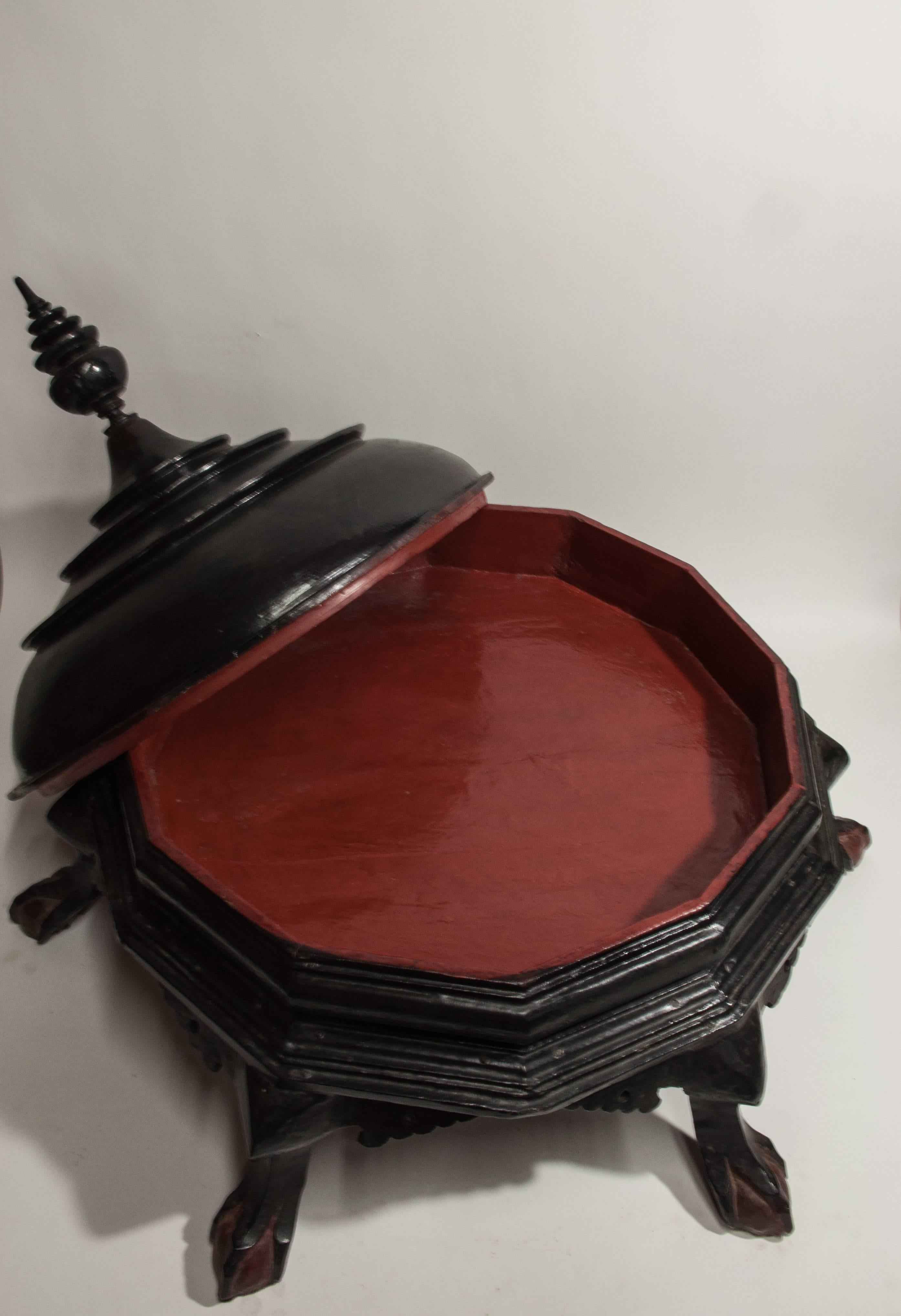 Giant Black Lacquer Offering Tray, Hsun Ok, from Burma Early to Mid-20th Century 6