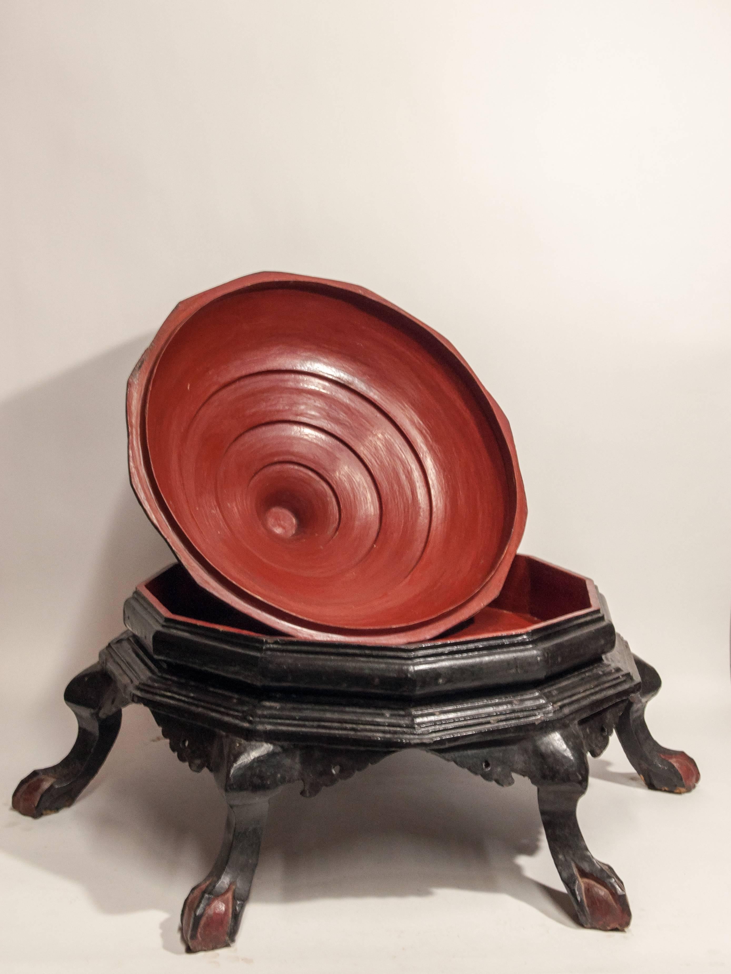 Giant Black Lacquer Offering Tray, Hsun Ok, from Burma Early to Mid-20th Century 9