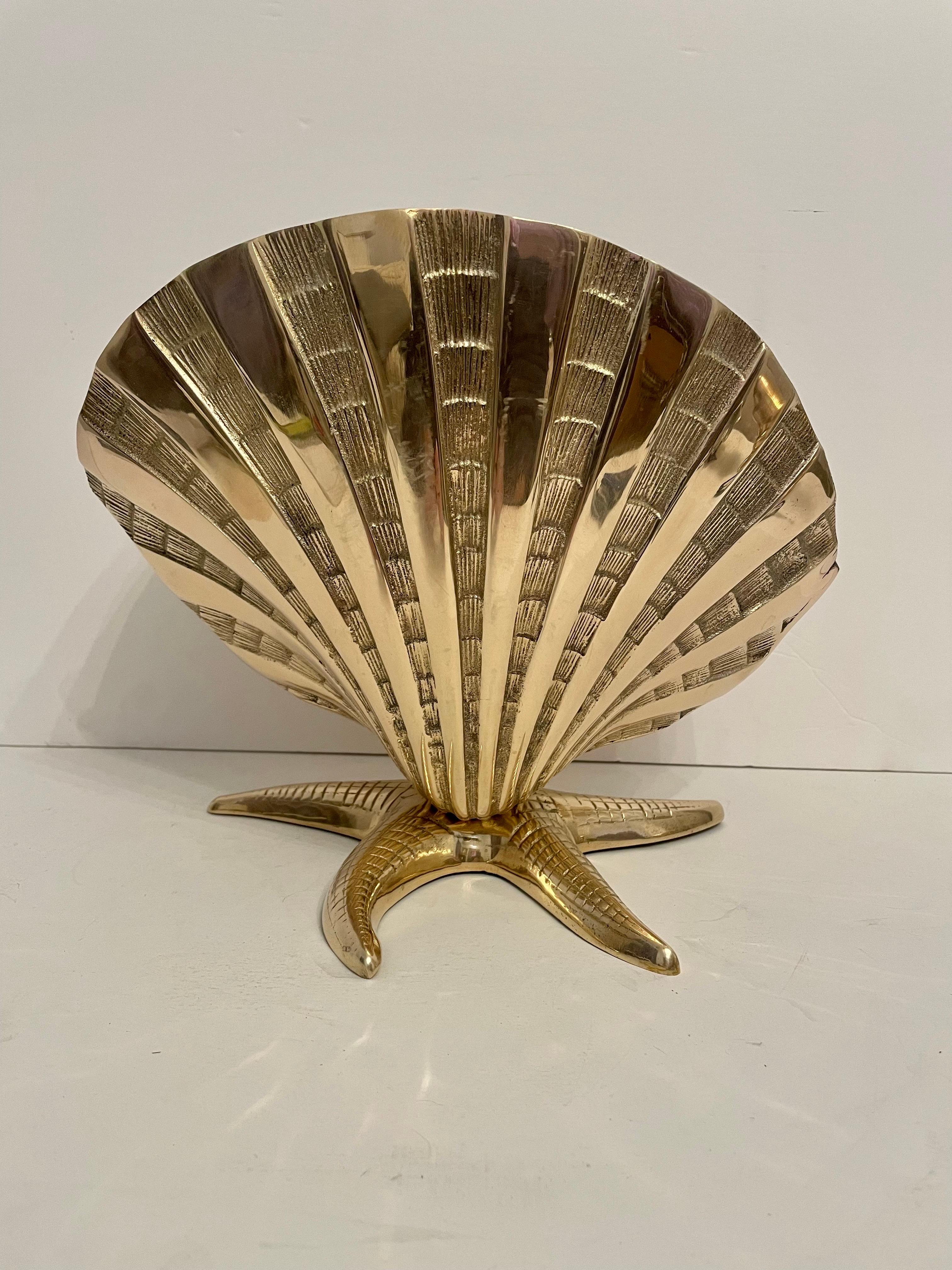 Giant Brass Nautical Clam Shell Seashell on Starfish Base Planter Sculpture For Sale 7