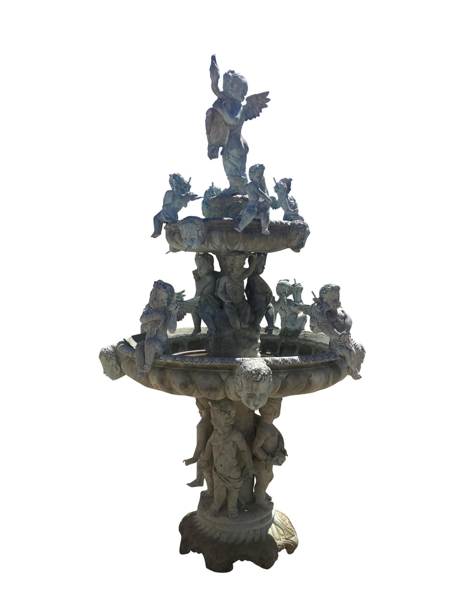 Fontana di bronzo gigante con cherubino italiano, acqua di rubinetto, Firenze in vendita 7