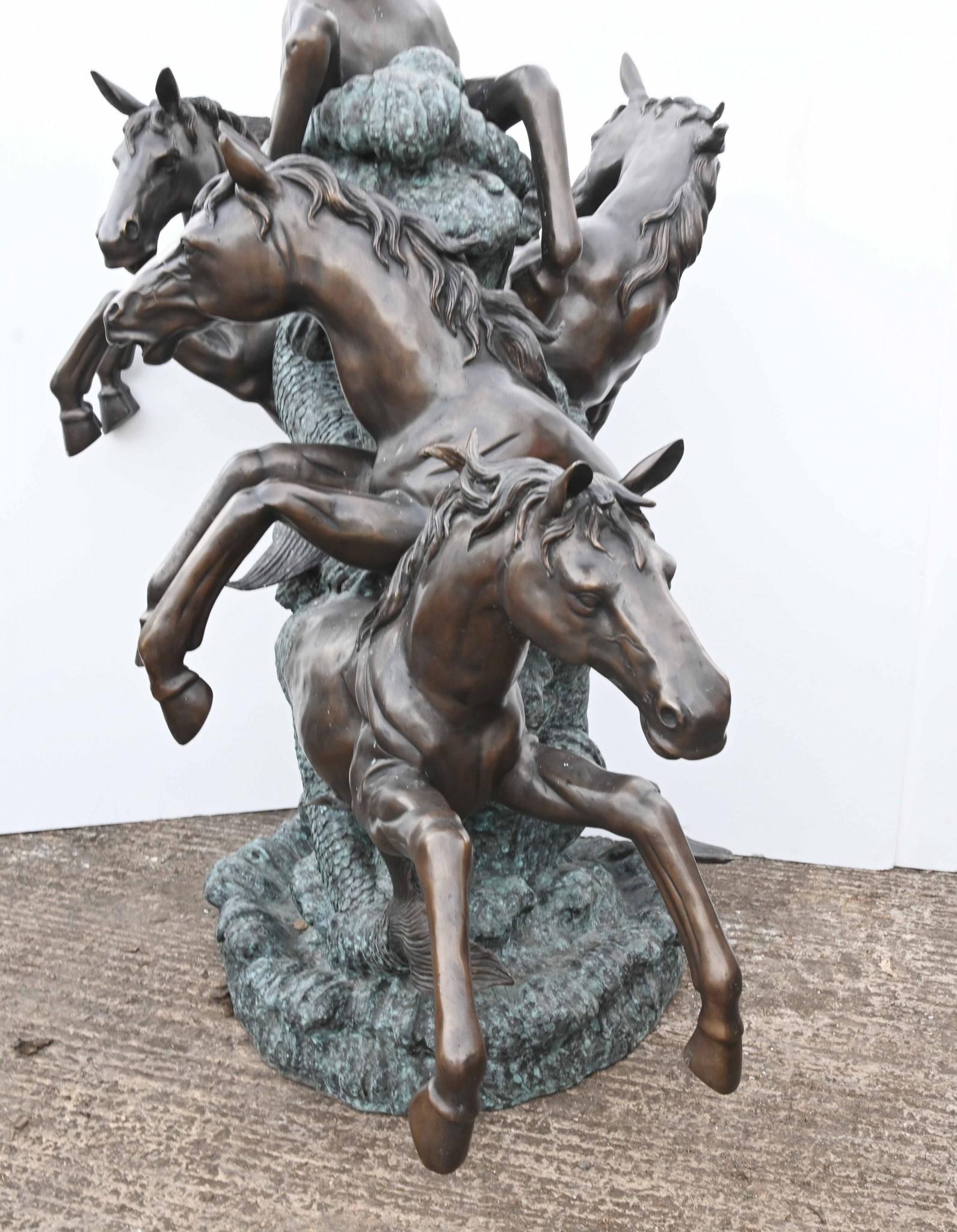 Fontaine géante en bronze pour chevaux, poney bondissant, pièce d'eau pour le jardin 3