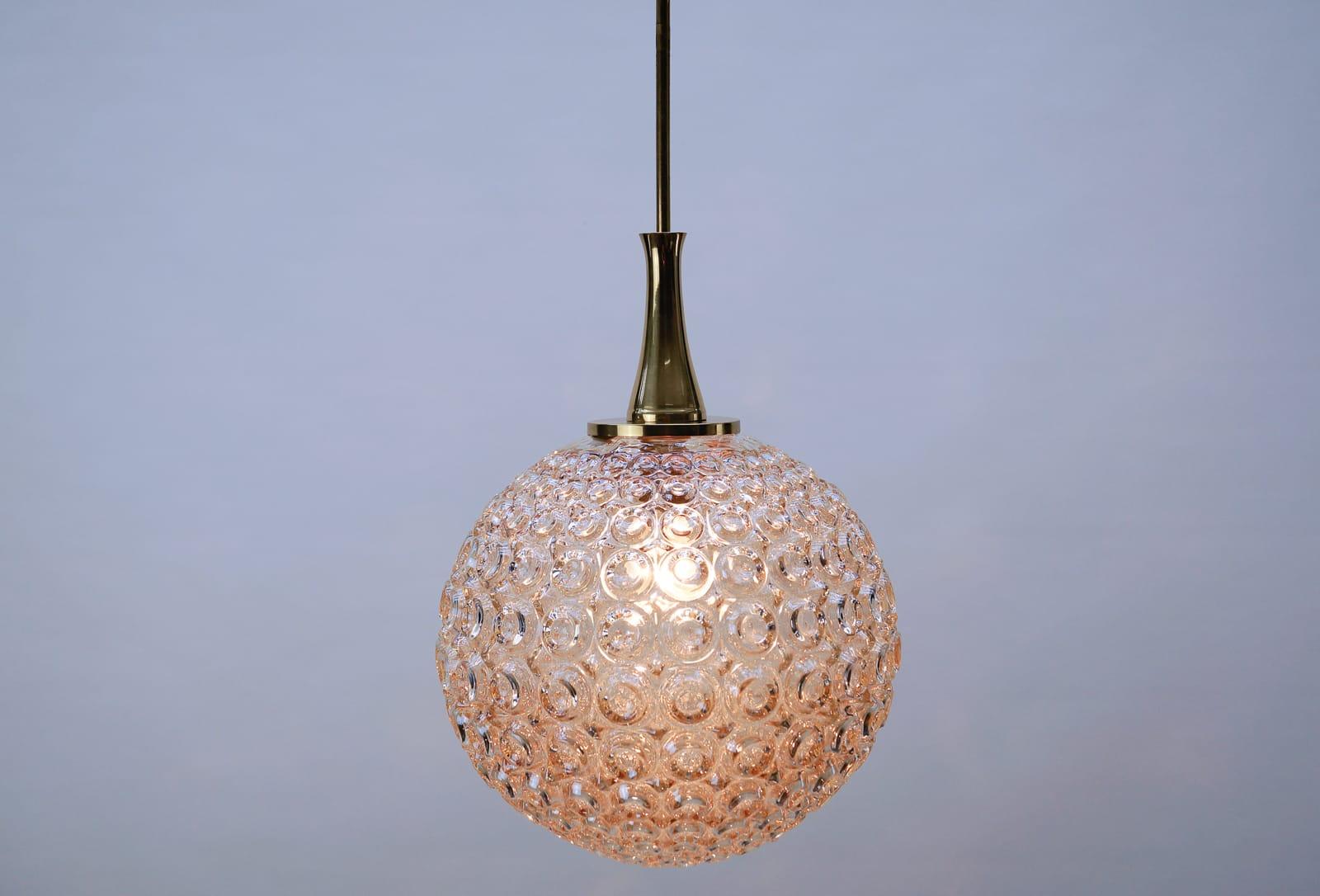 Mid-Century Modern Lampe à suspension en verre bullé géant, années 1960 en vente