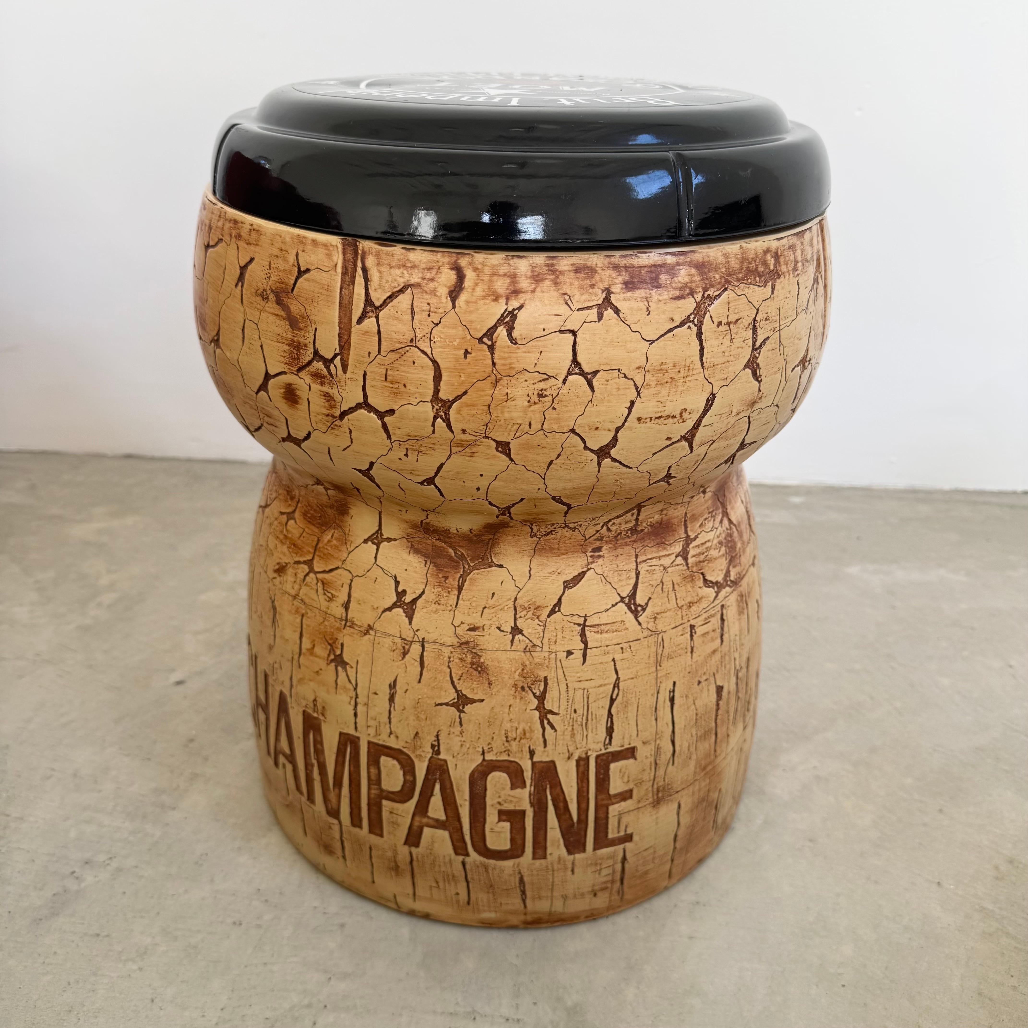 Enfriador gigante de champán y taburete de Think Big, 1987 Plástico en venta