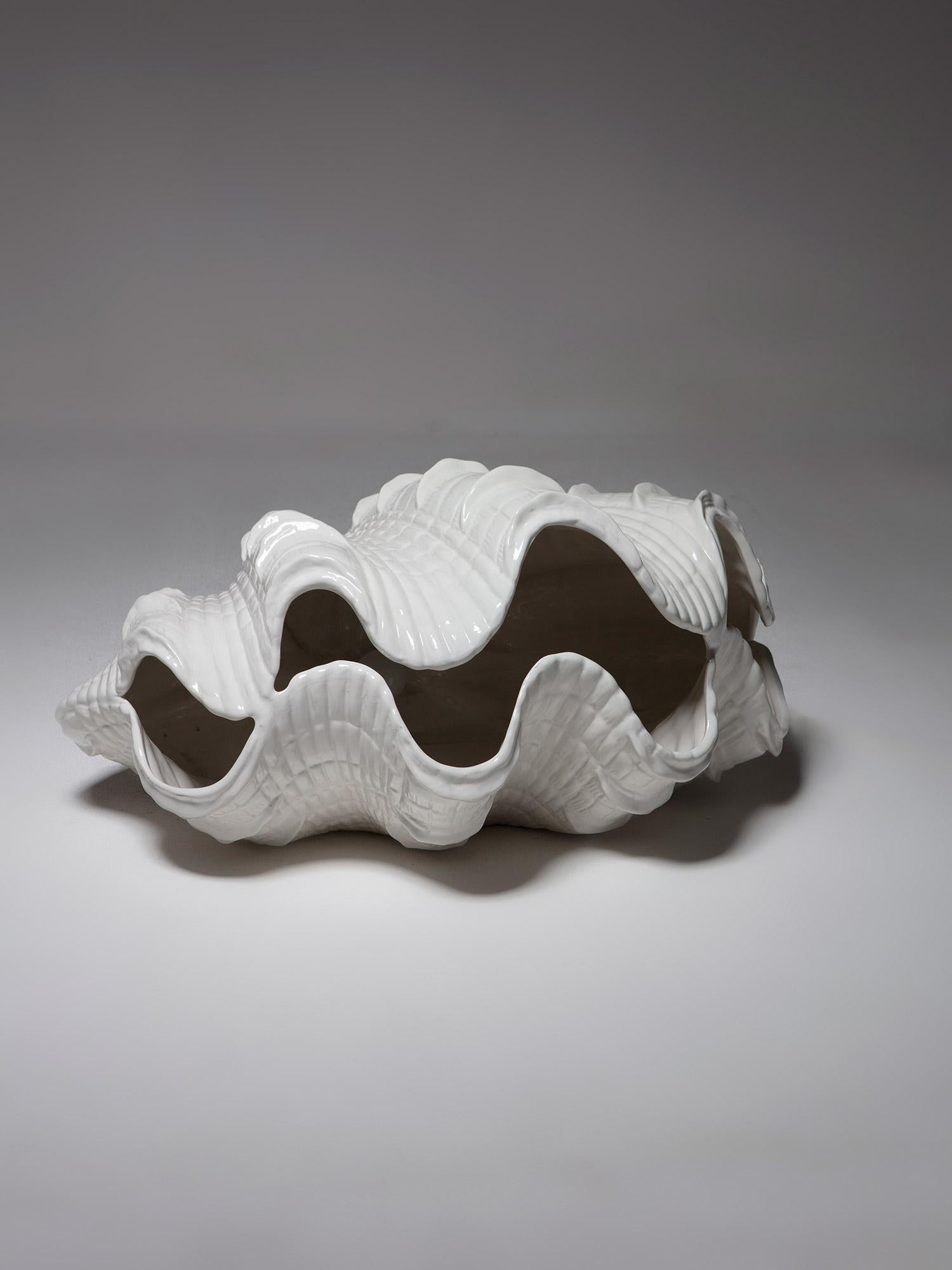 Giant Clam Shell Ceramic Lamp by Studio Smania Milano, Iltaly, 1970s For Sale 2