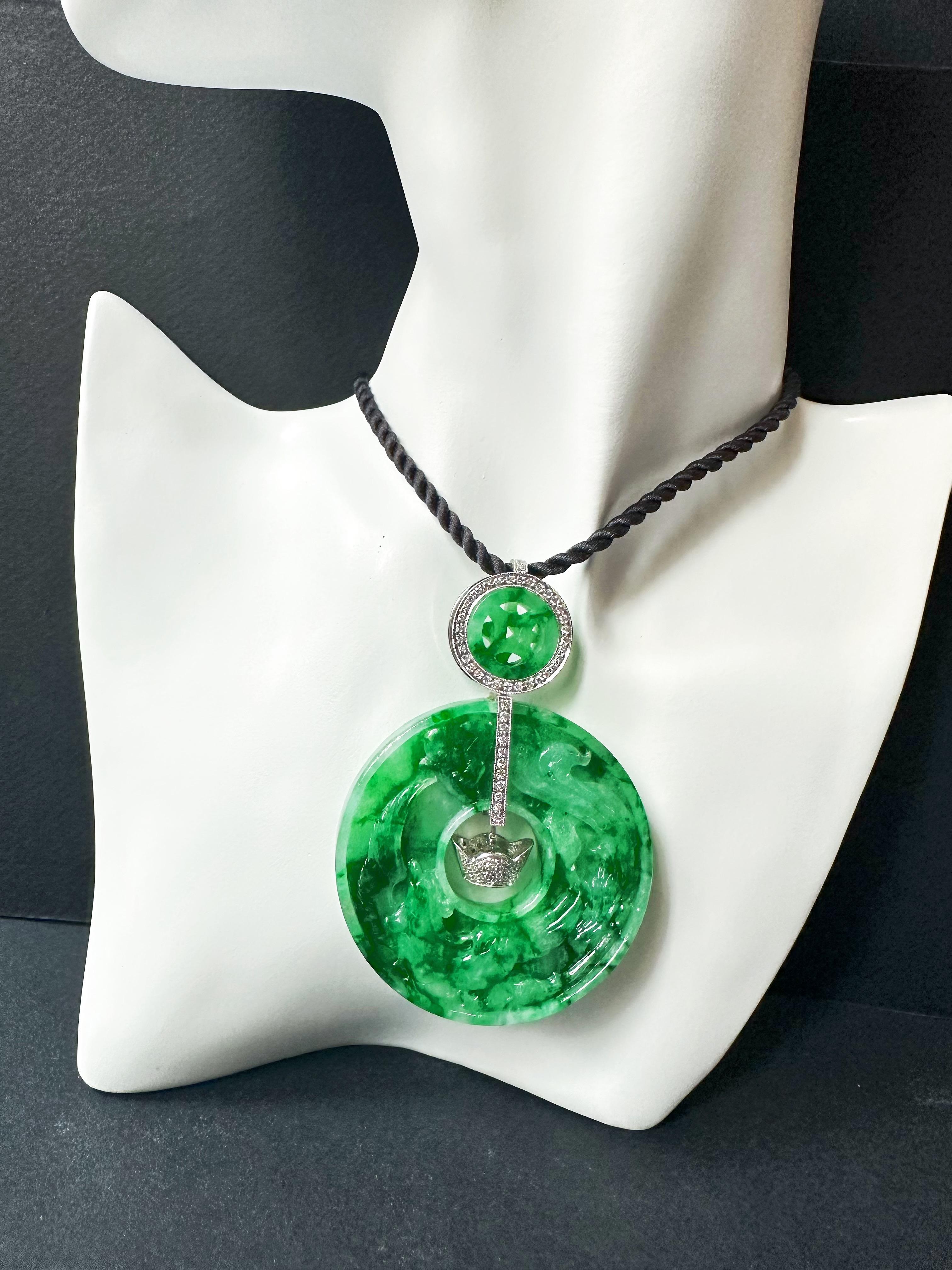Giant Double-Sided Jade Donut Pendant, Hand-Carved Dragon & Phoenix, 18K Gold For Sale 6