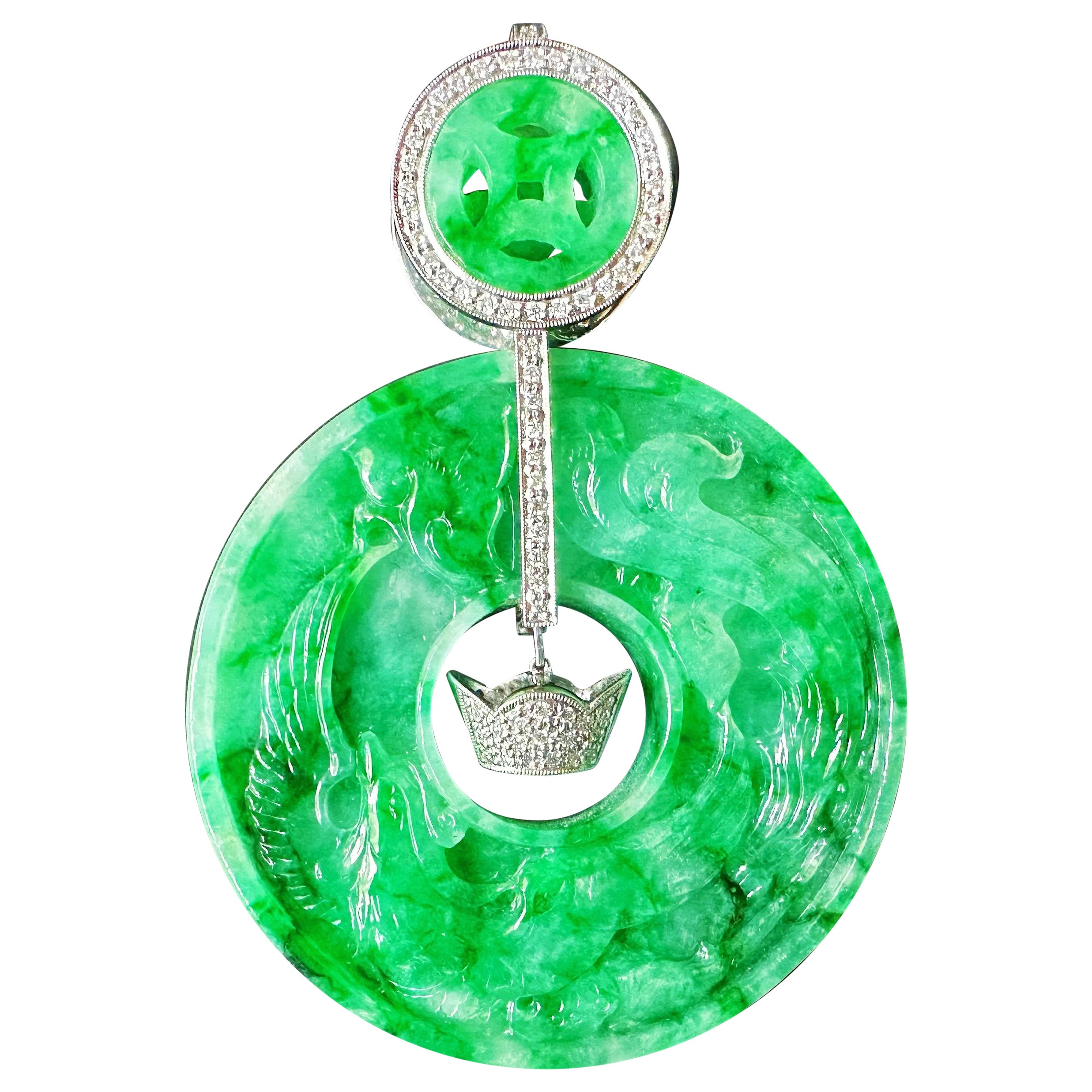 Colgante gigante de donut de jade de doble cara, dragón y fénix tallados a mano, oro de 18 quilates en venta