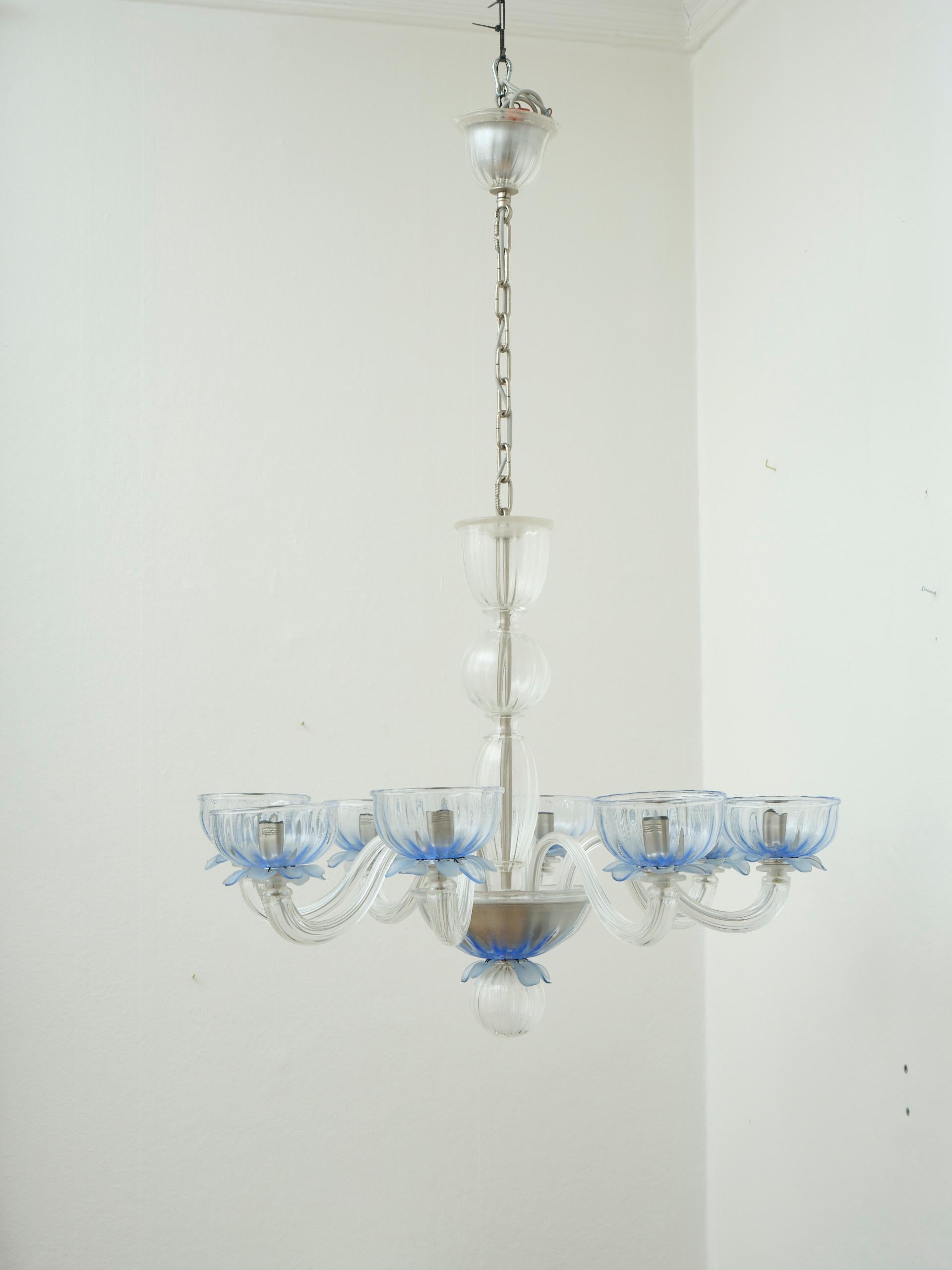 Giant European glass chandelier 8 arms blue details in the style of Murano For Sale 9