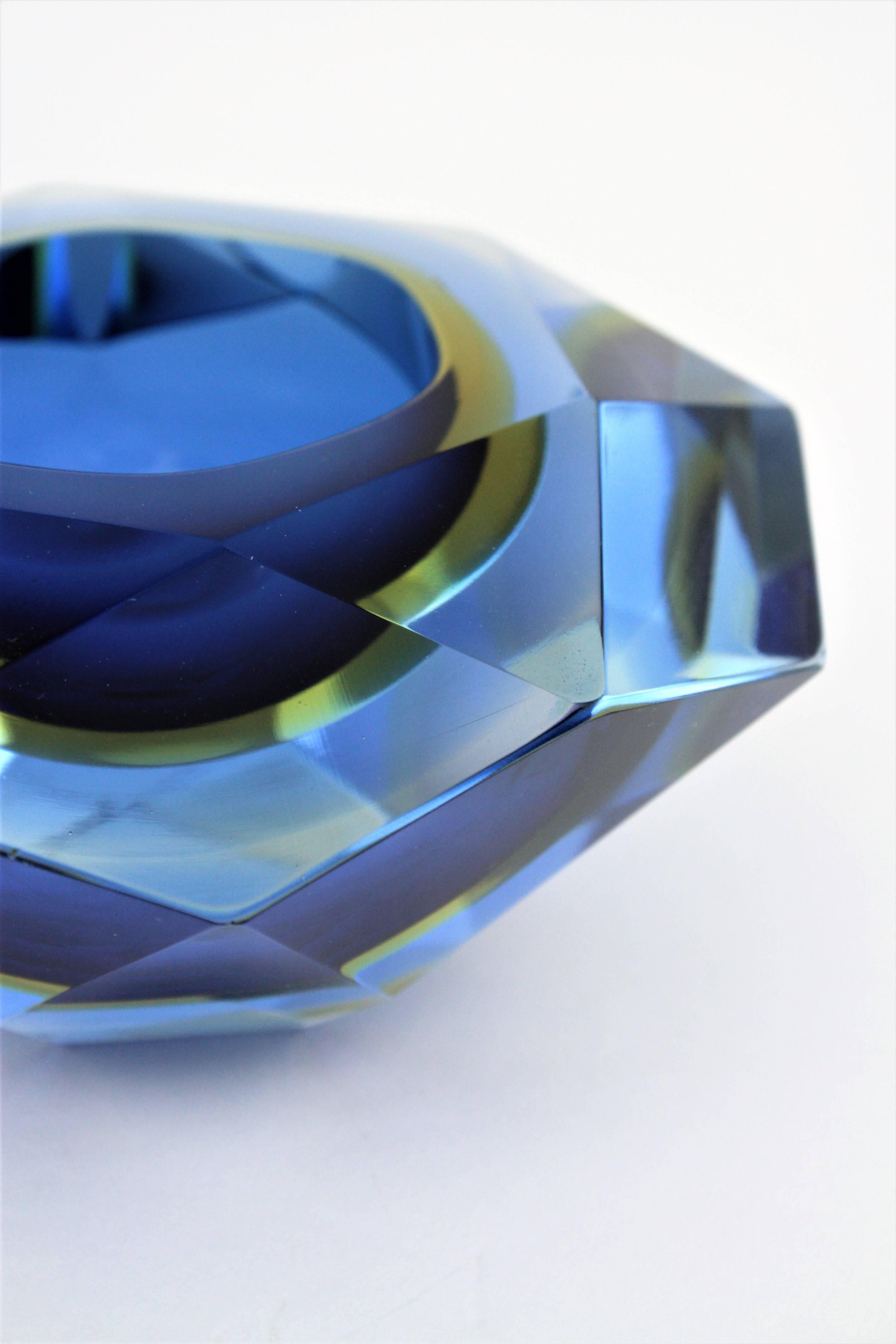 20th Century Flavio Poli Murano Cobalt Blue and Yellow Sommerso Faceted Giant Art Glass Bowl