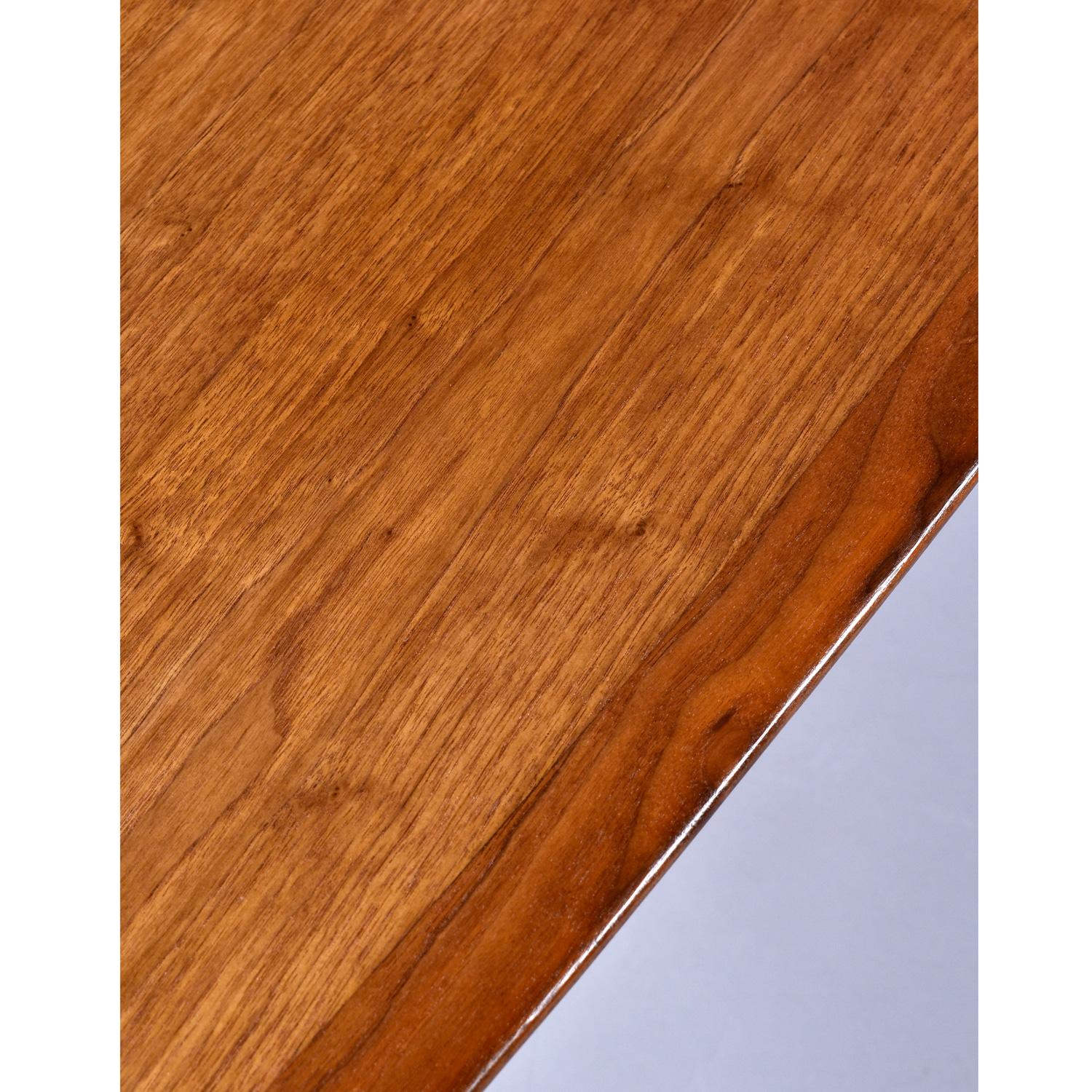 Giant Florence Knoll Konferenz-Boot-Tisch aus Nussbaum Chrom für Knoll International im Angebot 1