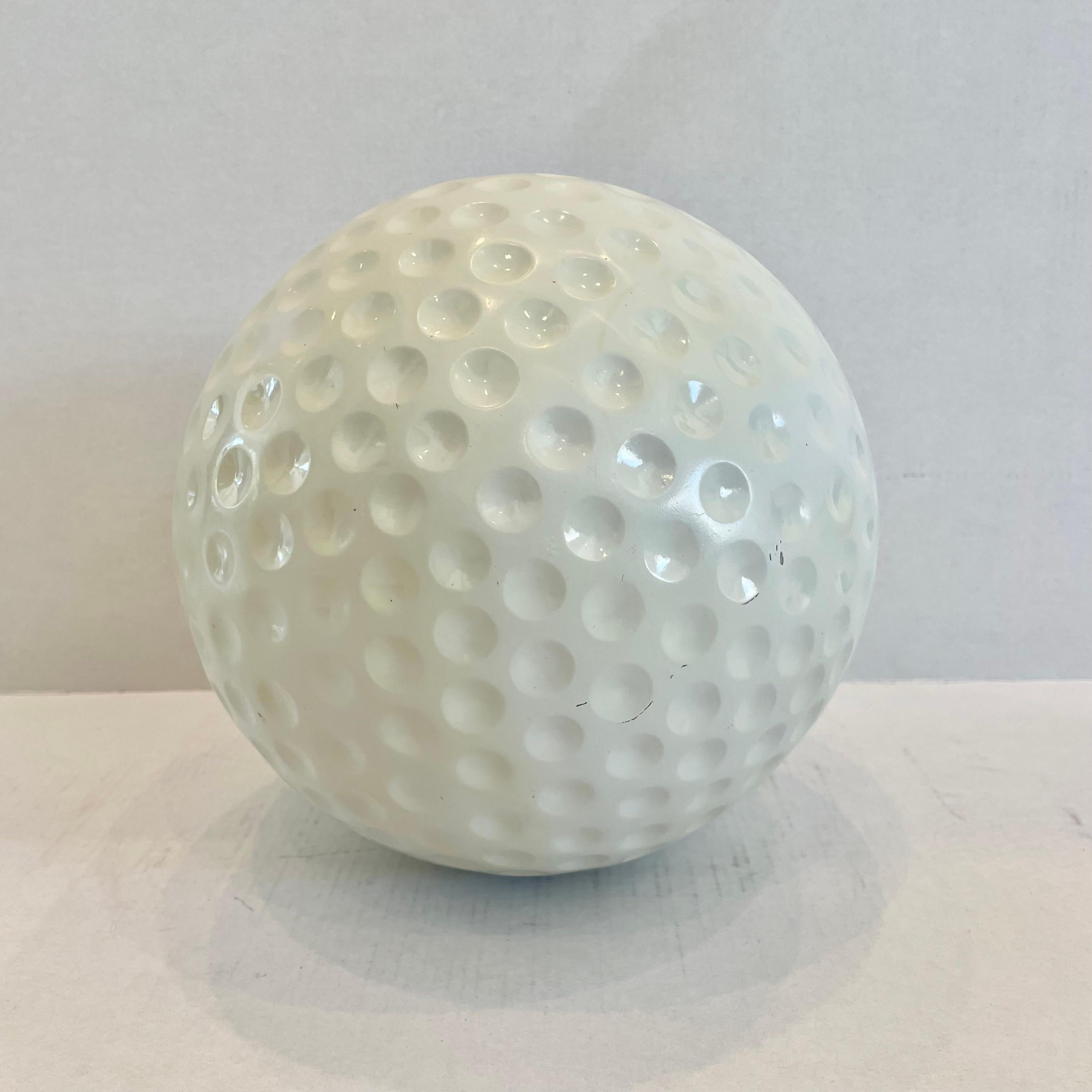 Riesiger Golfball, 1980er-Jahre (amerikanisch) im Angebot