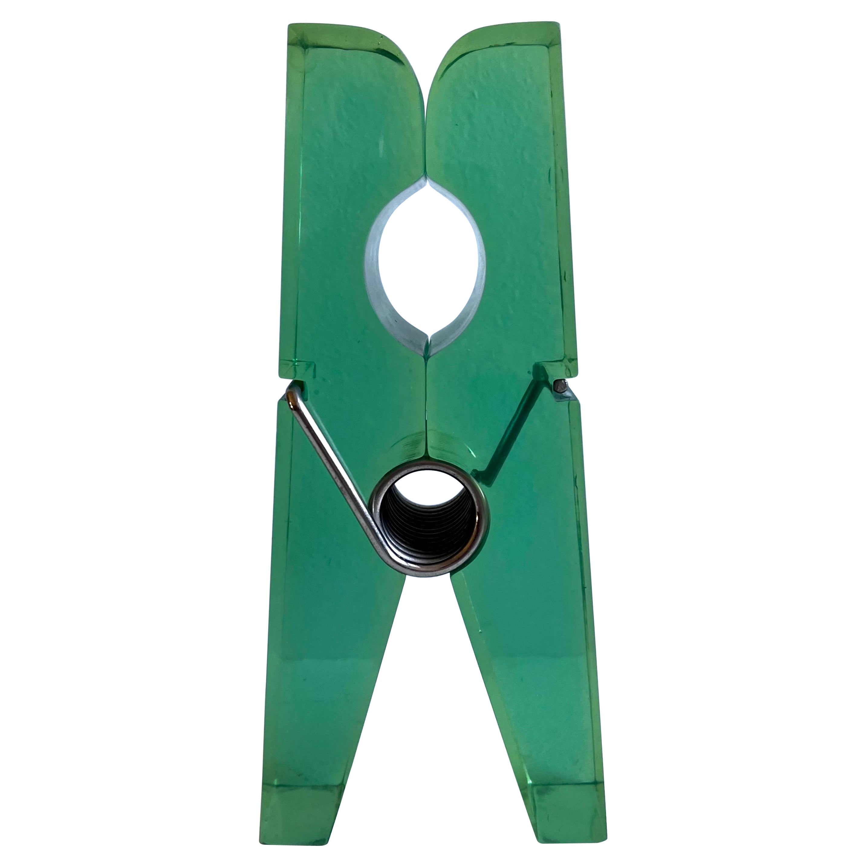 Graffetta gigante in acrilico verde nello stile di Claes Oldenburg degli anni 
80 in vendita