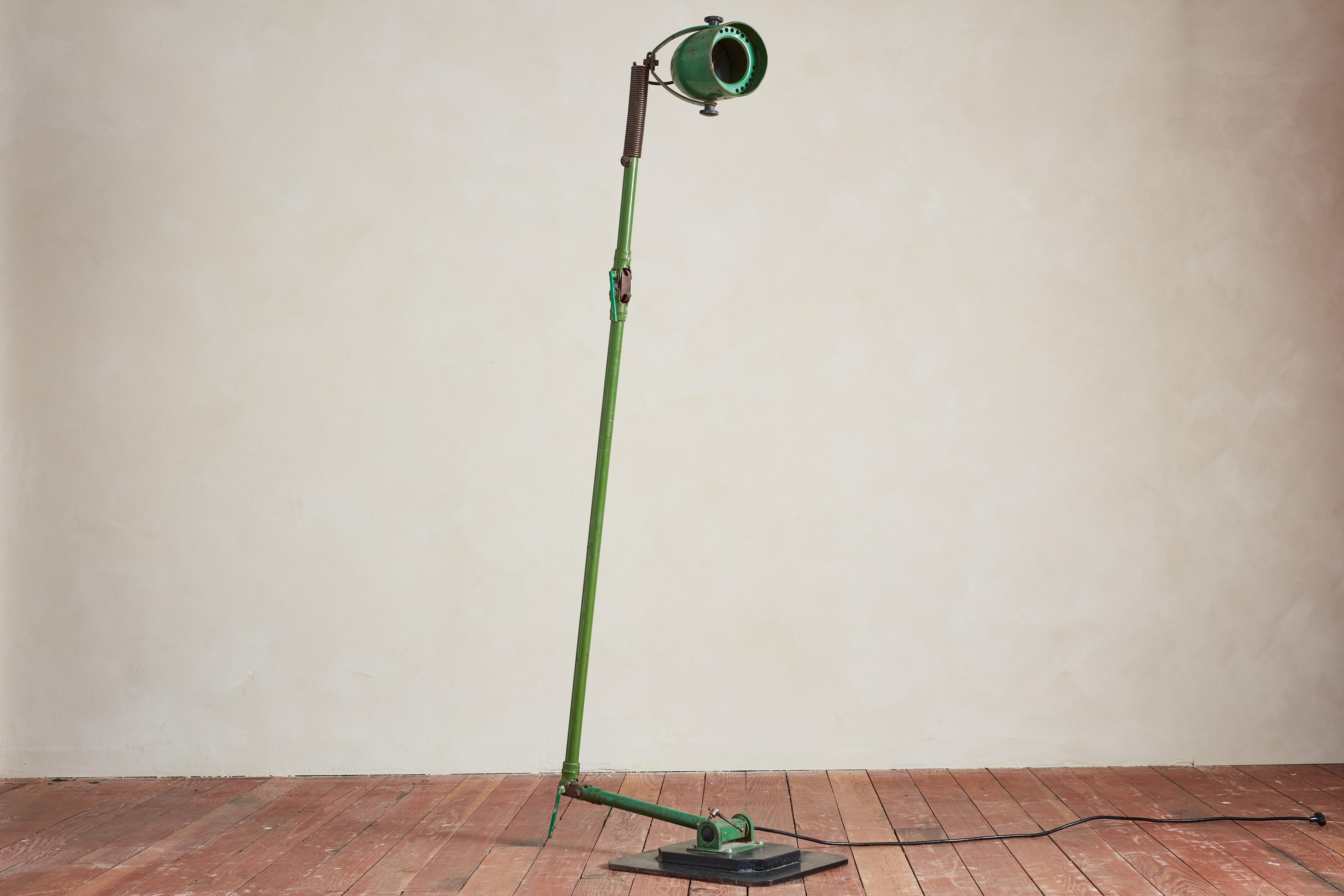 Lampadaire industriel vert géant en vente 5