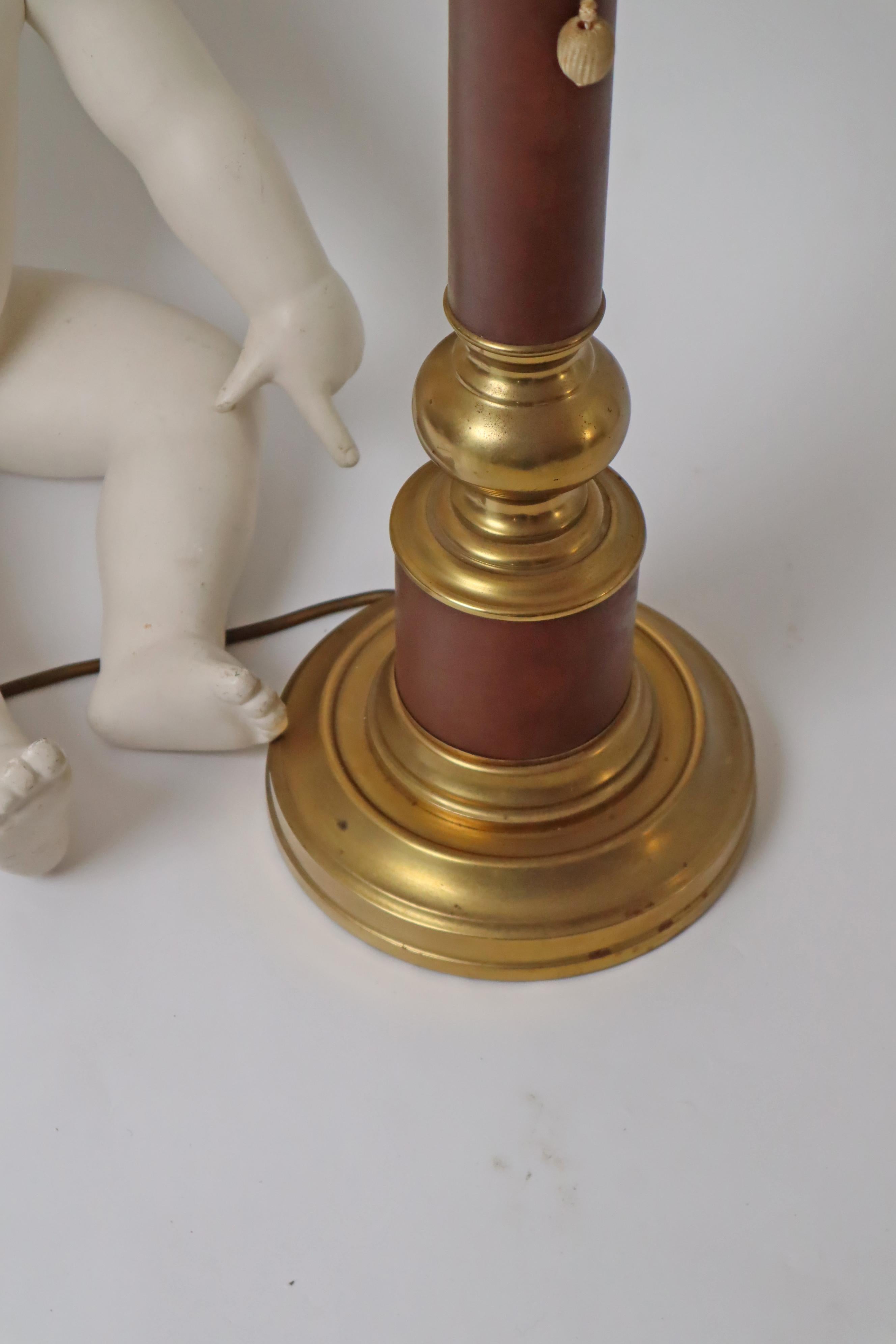 Lampe de table géante Hollywood Regency en cuir et laiton en vente 2