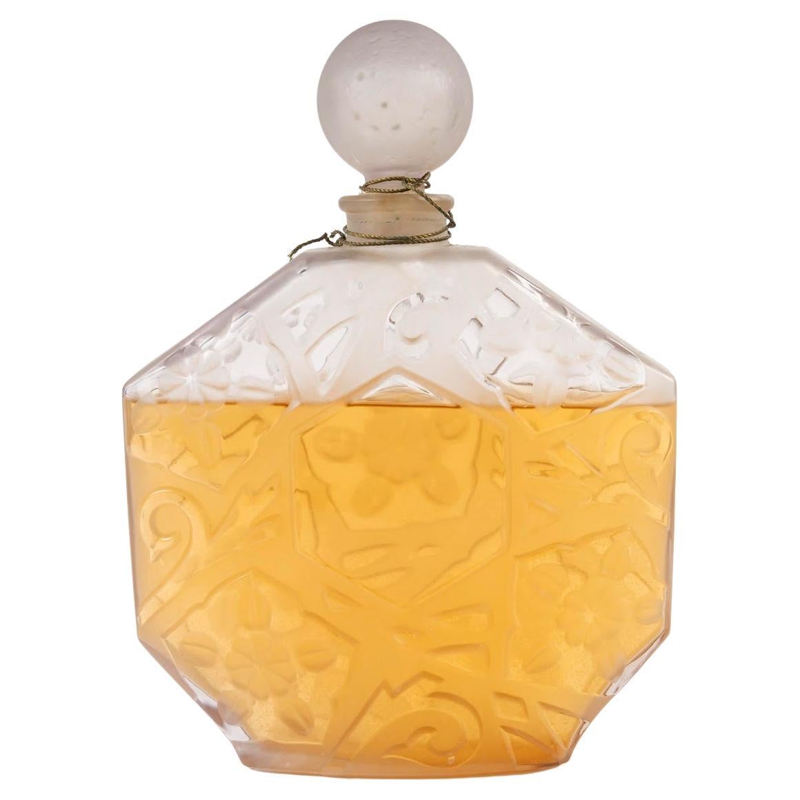 Botella gigante de perfume Lalique, 1960-1970, Botella gigante.