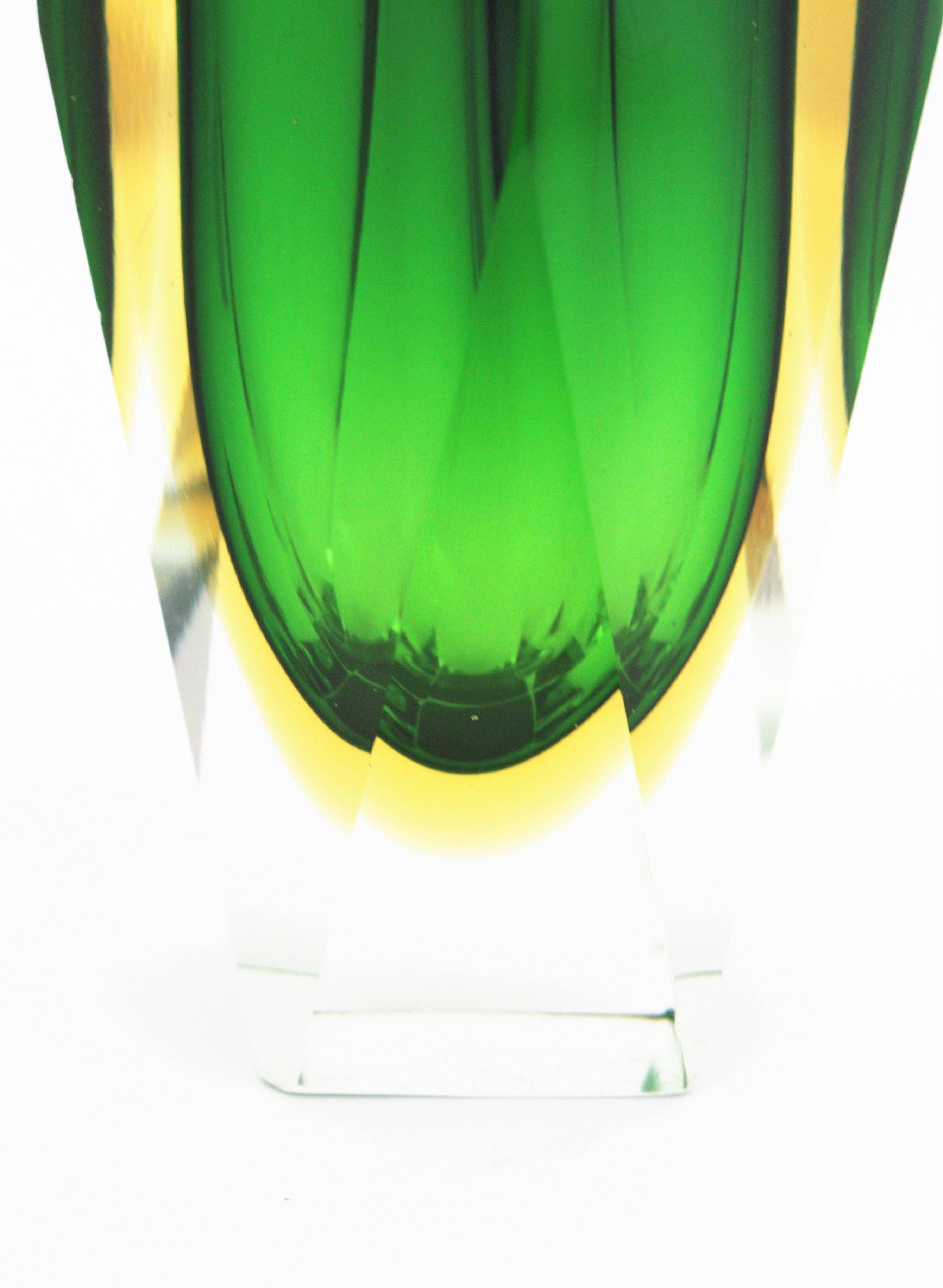 Giant Mandruzzato Murano Sommerso Green Yellow Faceted Art Glass Vase For Sale 3