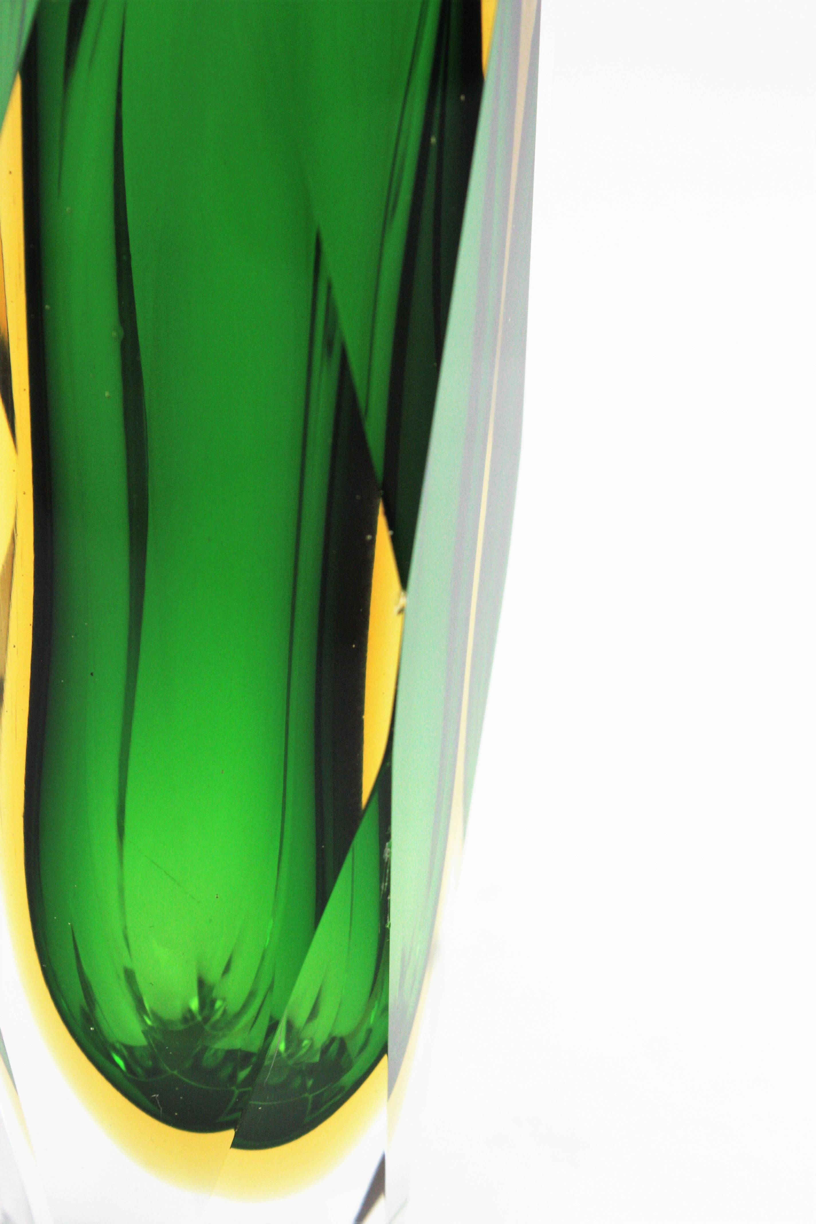 Giant Mandruzzato Murano Sommerso Green Yellow Faceted Art Glass Vase For Sale 2