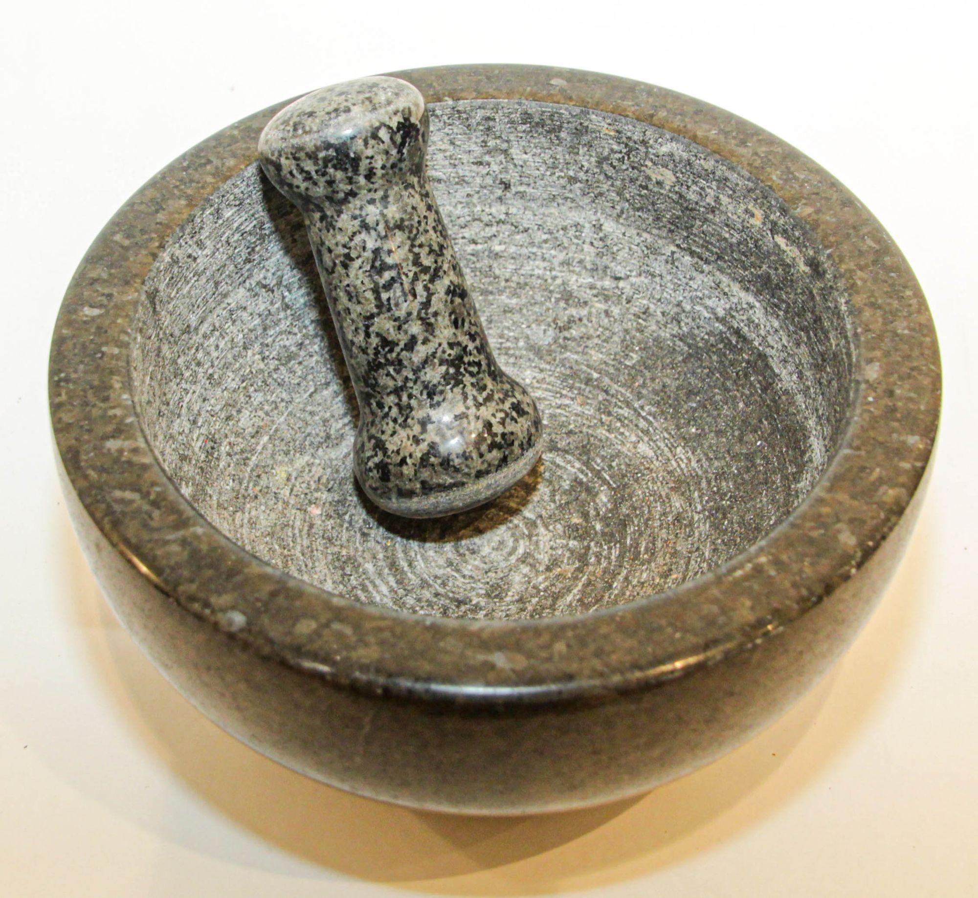 Giant Mortar and Pestle Set Black Marble Polished Italy For Sale 2