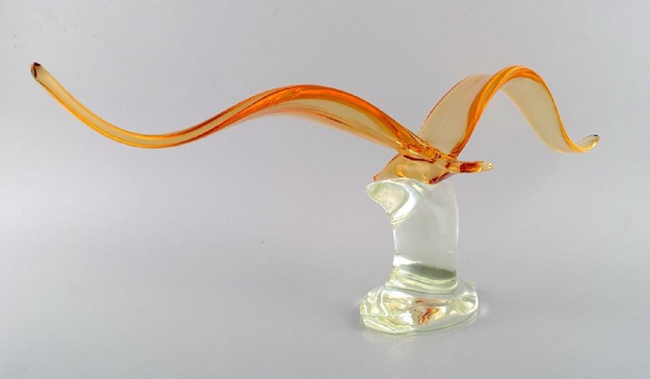 20ième siècle Sculpture géante en verre d'art de Murano soufflé à la bouche orange et transparent, Oiseau en vente