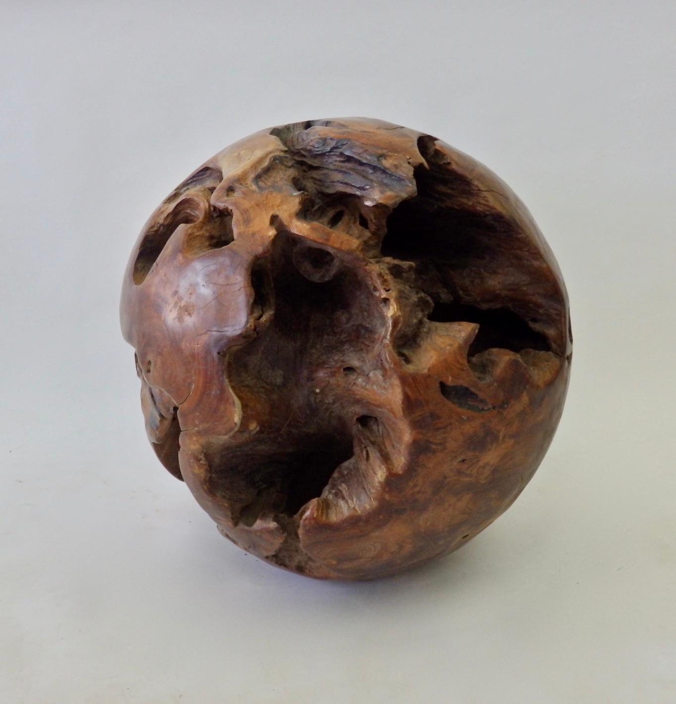 Giant Organic and Natural Wood Burl Ball For Sale 1