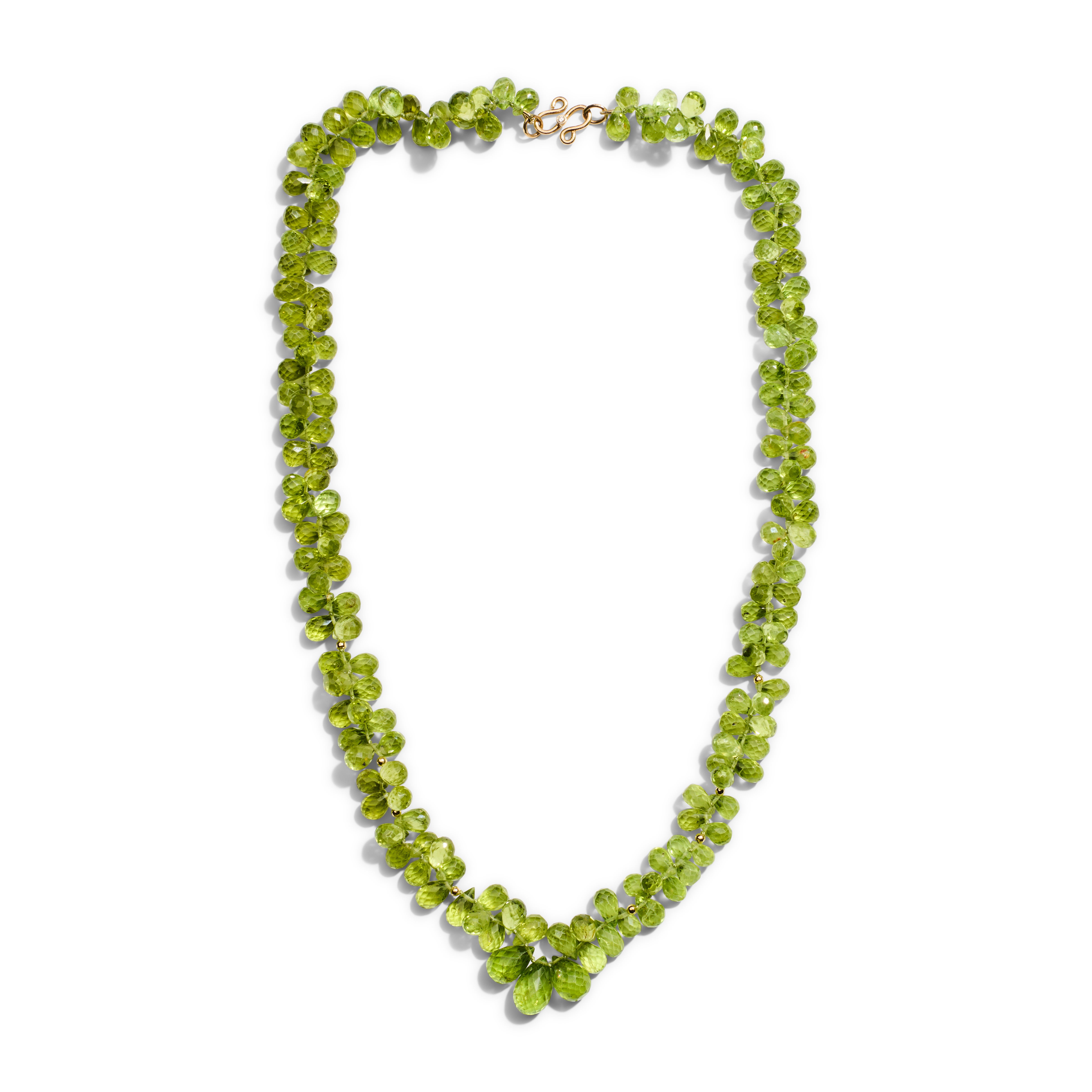Collar de Diamantes en Oro de 18K con Gota de Peridoto Gigante