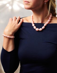 Collar gigante de oro de 18 quilates con ópalo rosa, rubí y zafiro