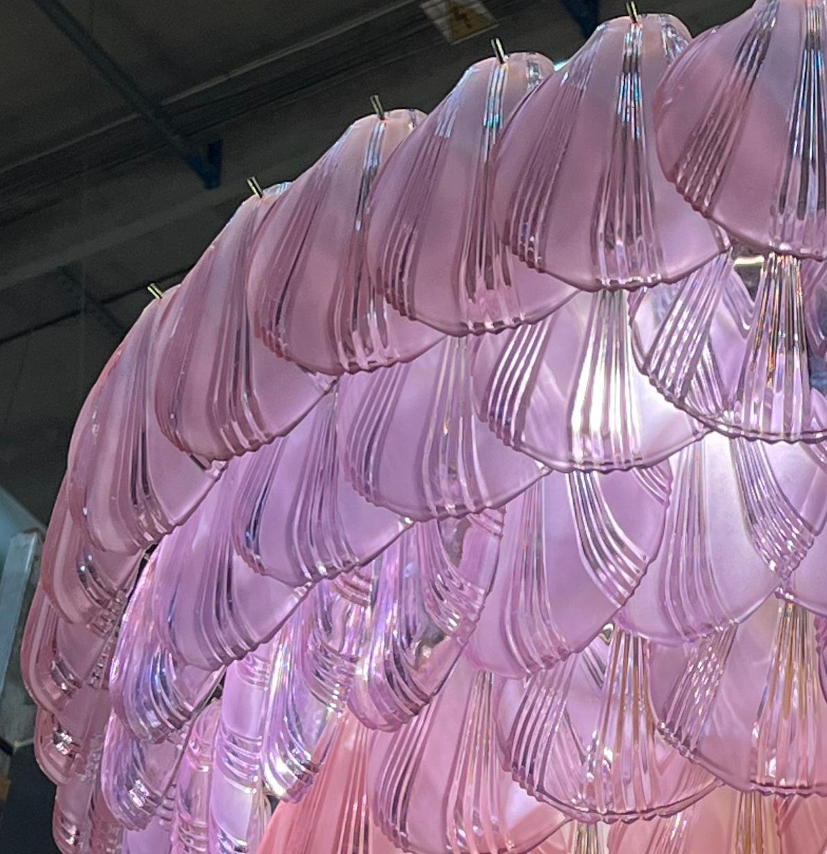 Lampadario gigante in vetro rosa conchiglia, Murano in vendita 2