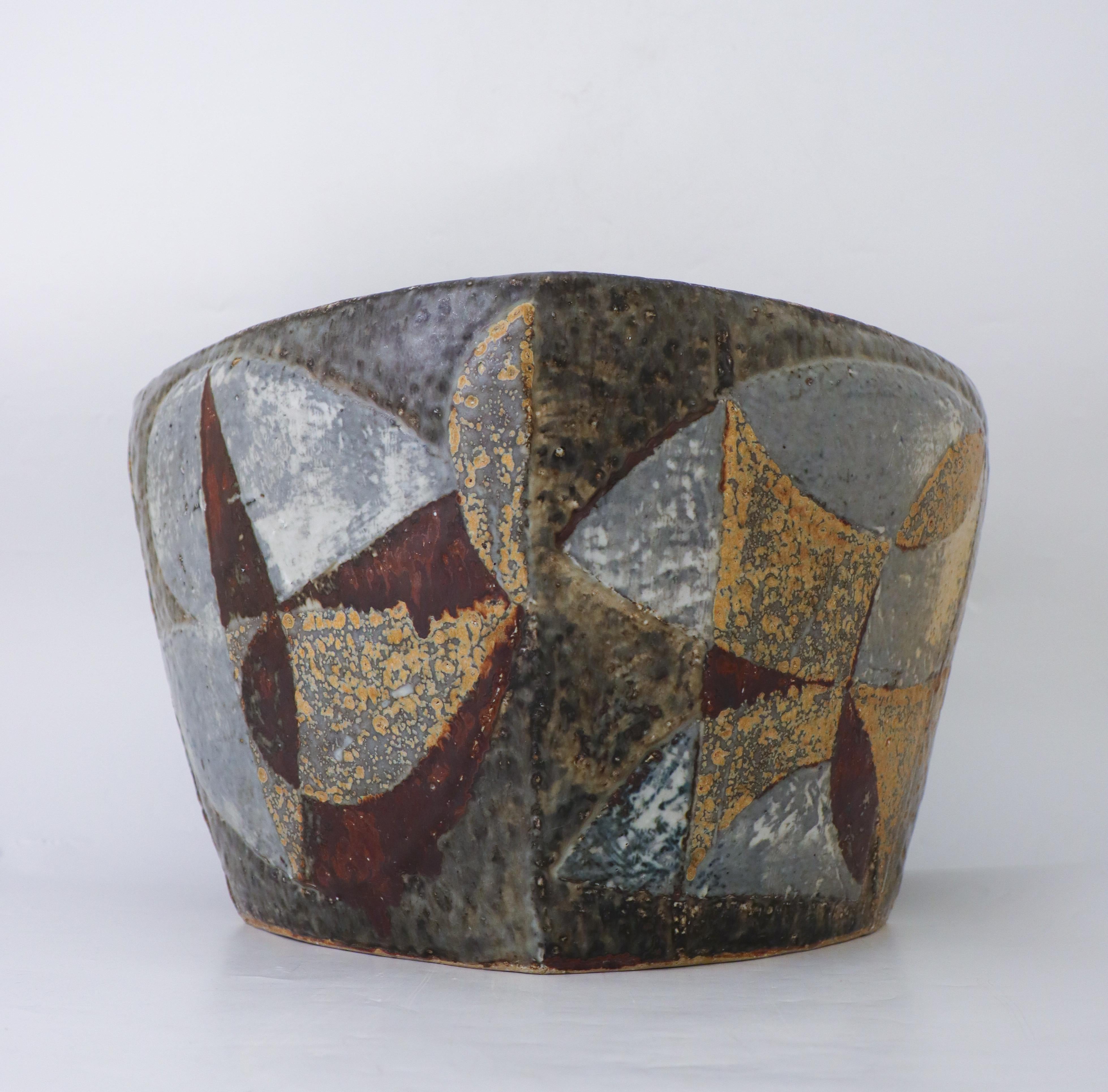 Stoneware Giant, Unique Bowl - Carl-Harry Stålhane - Rörstrand - Mid-20th Century 1966 For Sale
