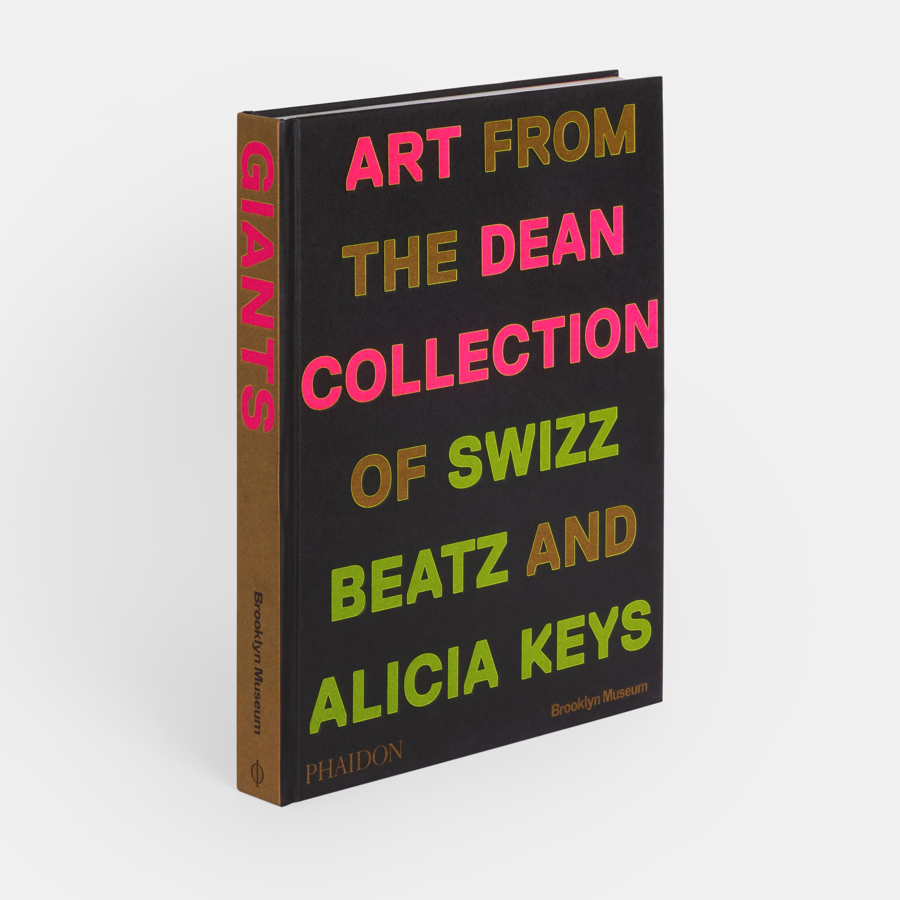 La raison pour laquelle nous avons mis l'accent sur les artistes de couleur est qu'une grande partie de notre propre communauté ne collectionnait pas ces géants. - Swizz Beatz

Nous voulons que les gens se voient eux-mêmes... Nous voulons que vous