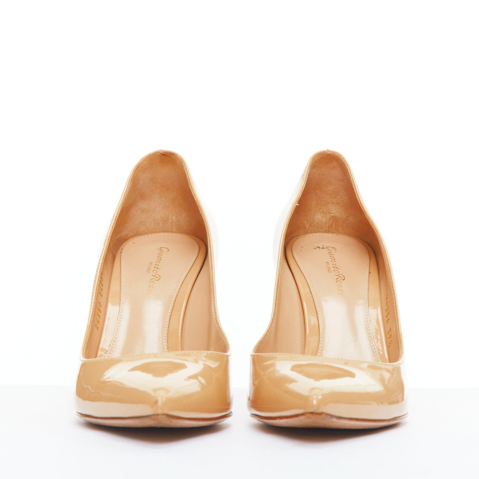 Orange GIANVITO ROSSI 90 nude patent leather pigalle pump heel EU39.5 For Sale
