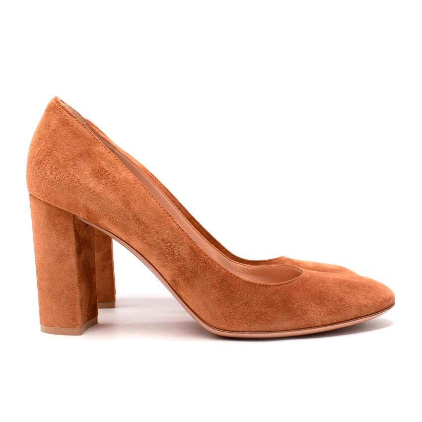 tan pumps block heel