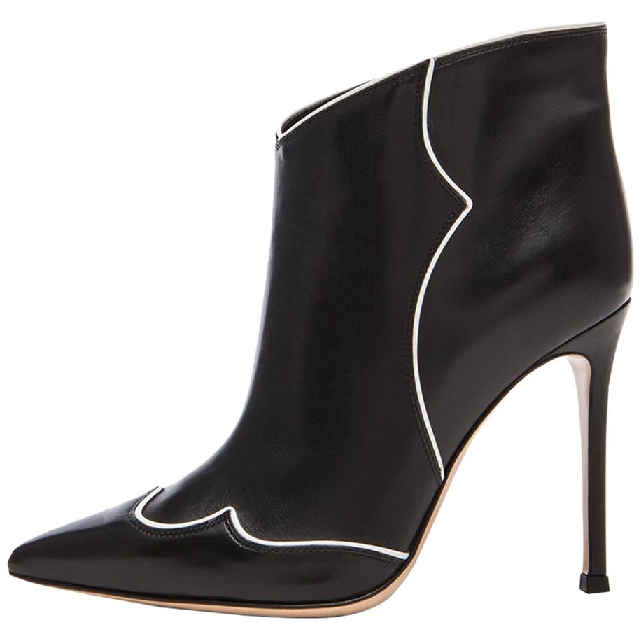 Gianvito Rossi Annie Leather Ankle Boots