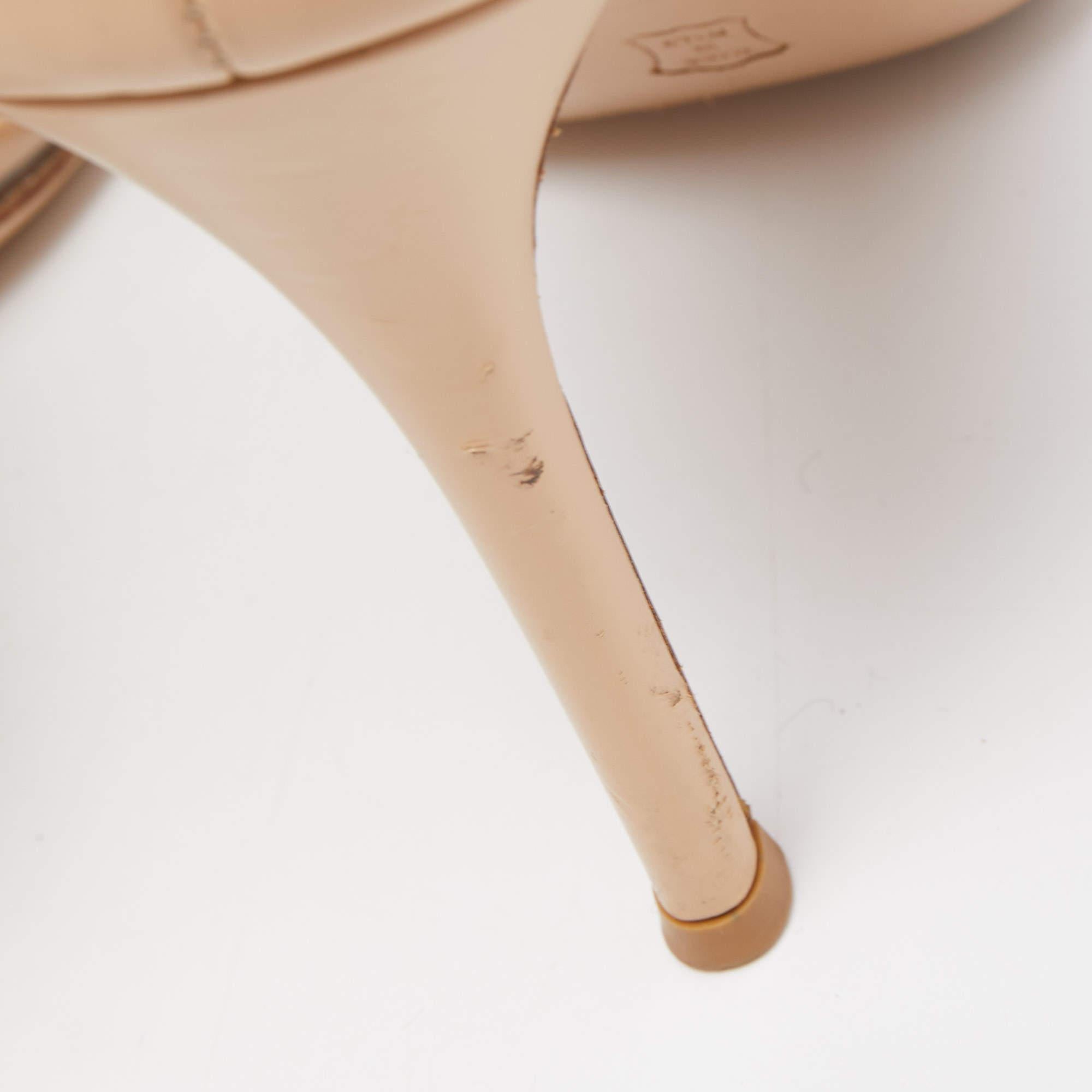 Gianvito Rossi Beige/Black Leather and PVC Ankle Strap Pumps Size 37 For Sale 2
