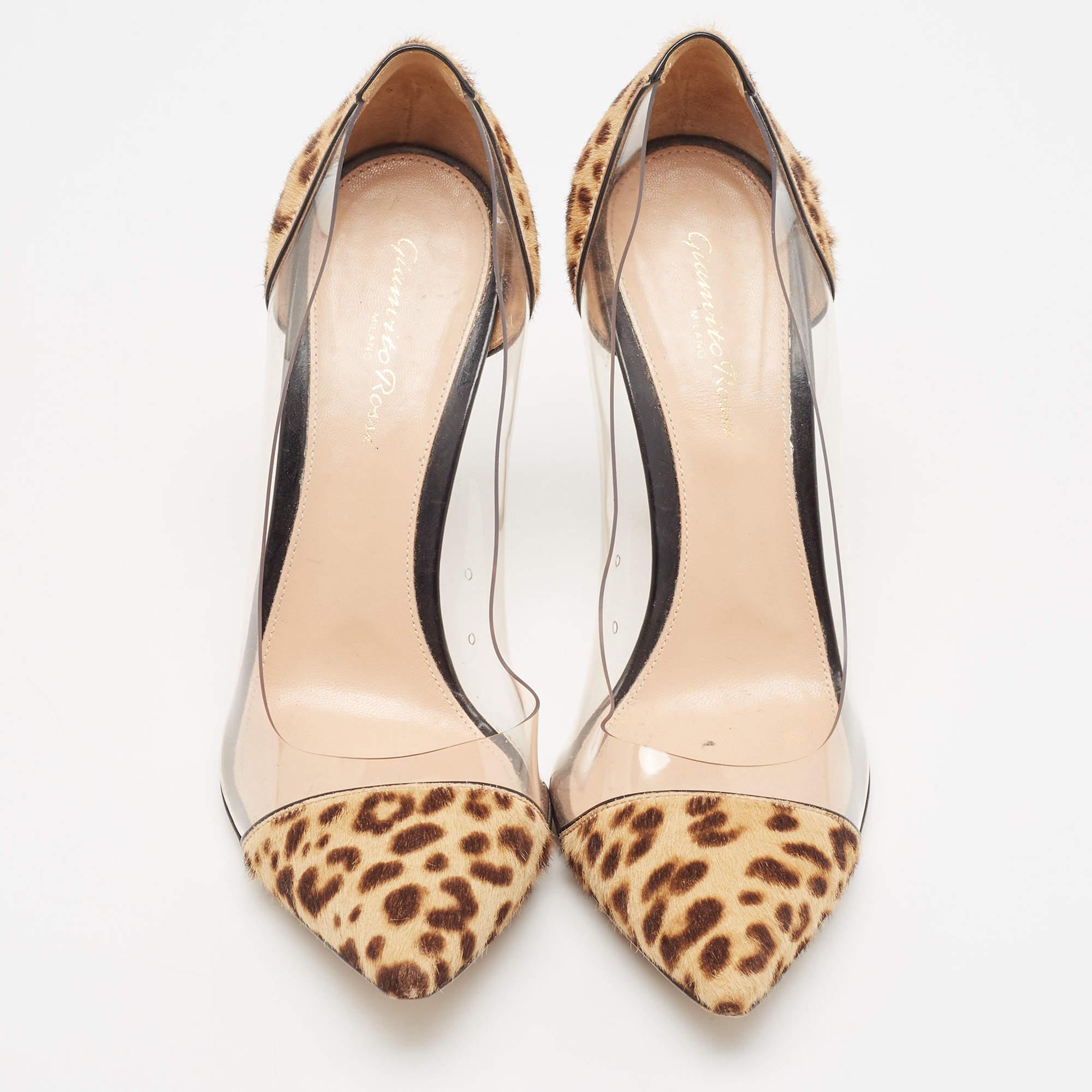 Gianvito Rossi Beige/Brown Animal Print Calf Hair and PVC Plexi Pumps Size 40 In Fair Condition For Sale In Dubai, Al Qouz 2