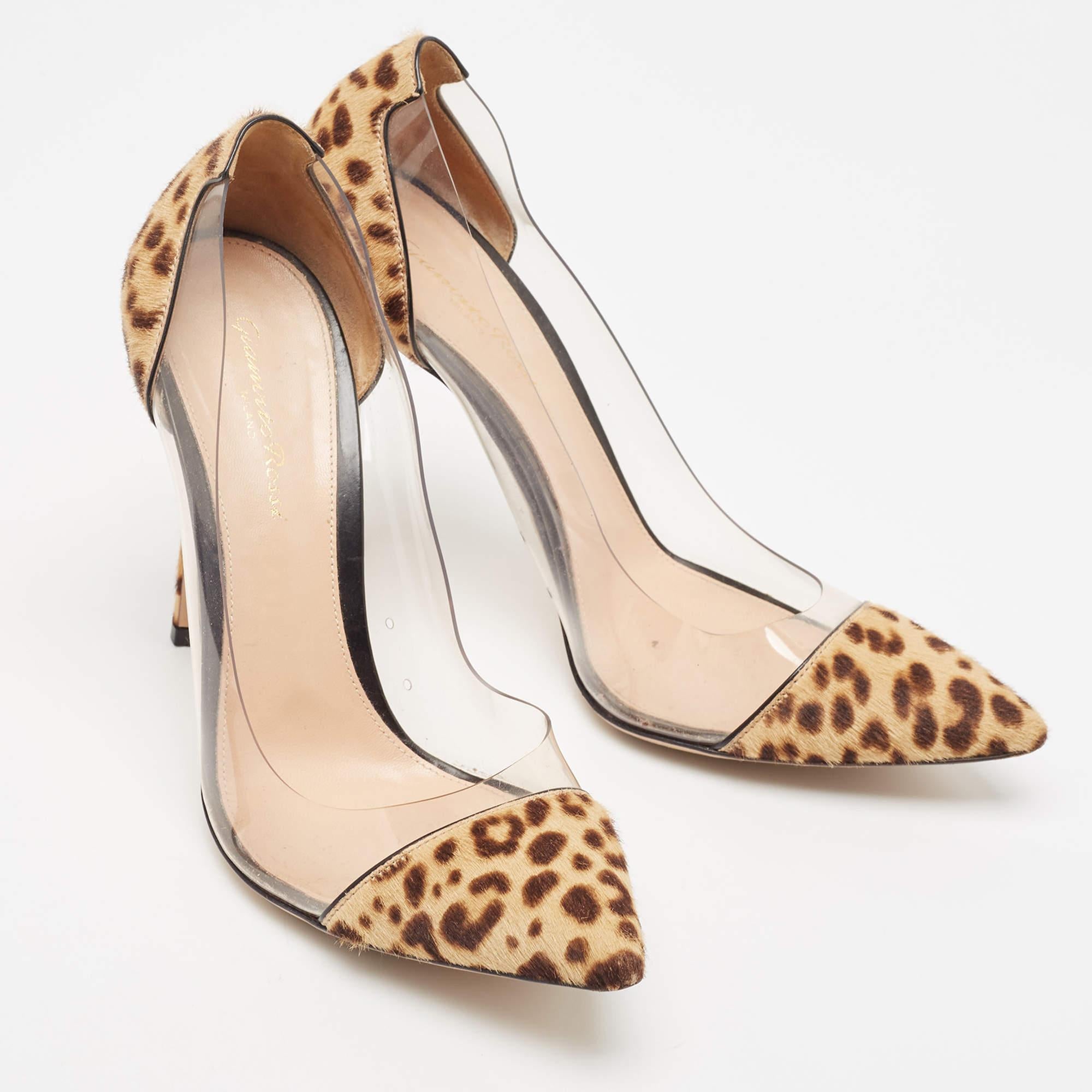 Women's Gianvito Rossi Beige/Brown Animal Print Calf Hair and PVC Plexi Pumps Size 40 For Sale