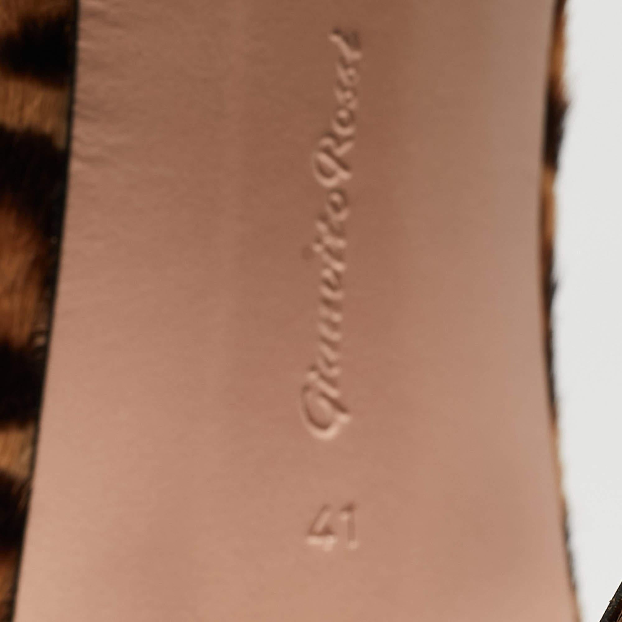 Gianvito Rossi Beige/Brown Leopard Print Calf Hair Vamp Boots Size 41 For Sale 3
