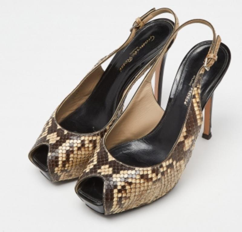 Gianvito Rossi Beige/Brown Python Leather Peep Toe Slingback Pumps Taglia 38.5 in vendita 2