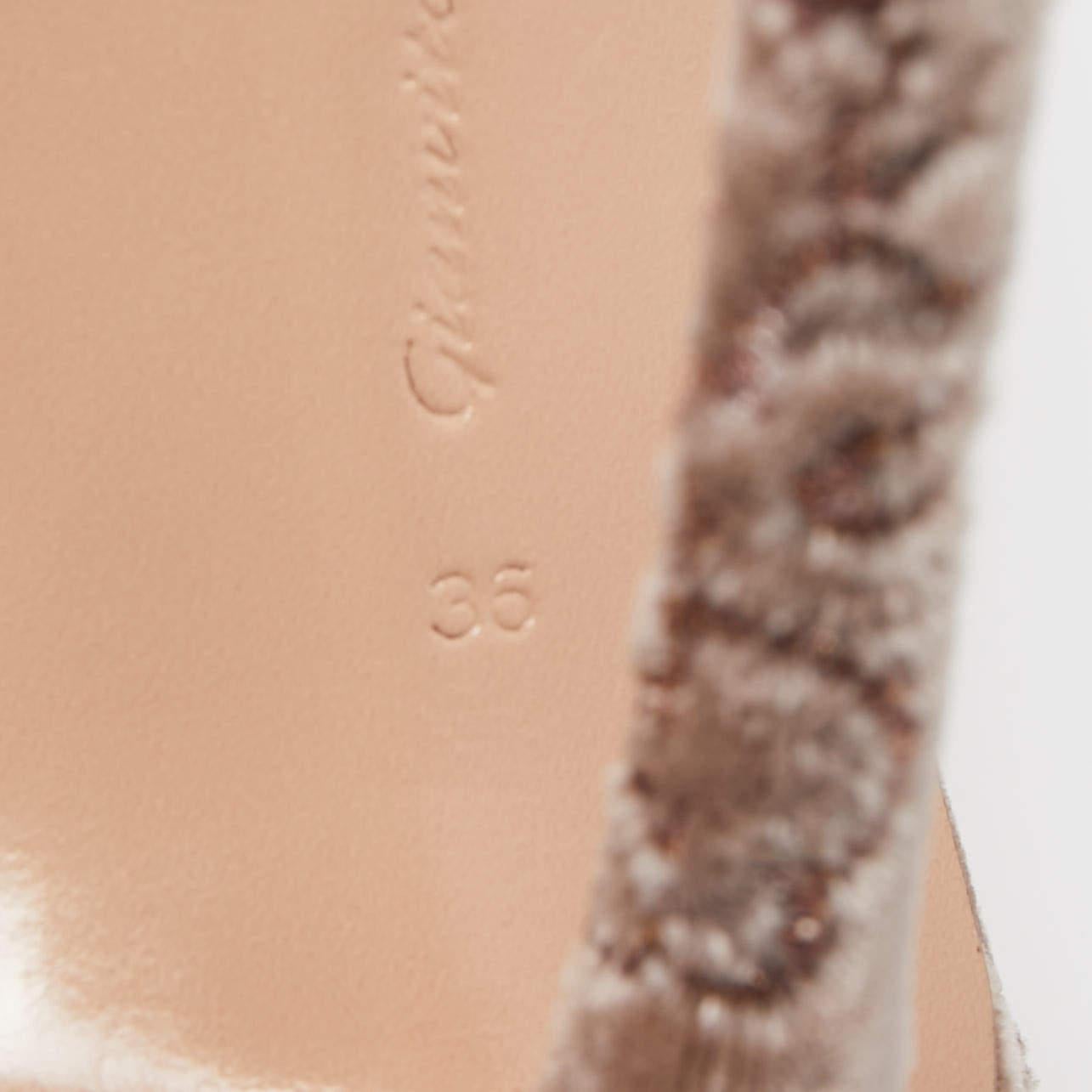 Gianvito Rossi Beige Embroidered Velvet Mules Size 36 For Sale 4