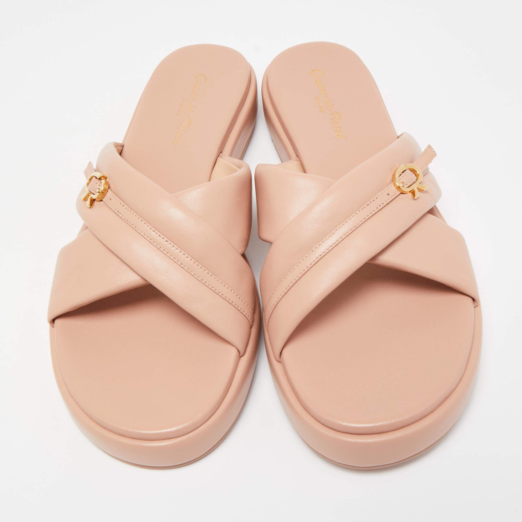 Wear these designer sandals to spruce up any outfit. They are versatile, chic, and can be easily styled. Made using quality materials, these sandals are well-built and long-lasting.

Includes: Original Dustbag, Original Box, Info Booklet

