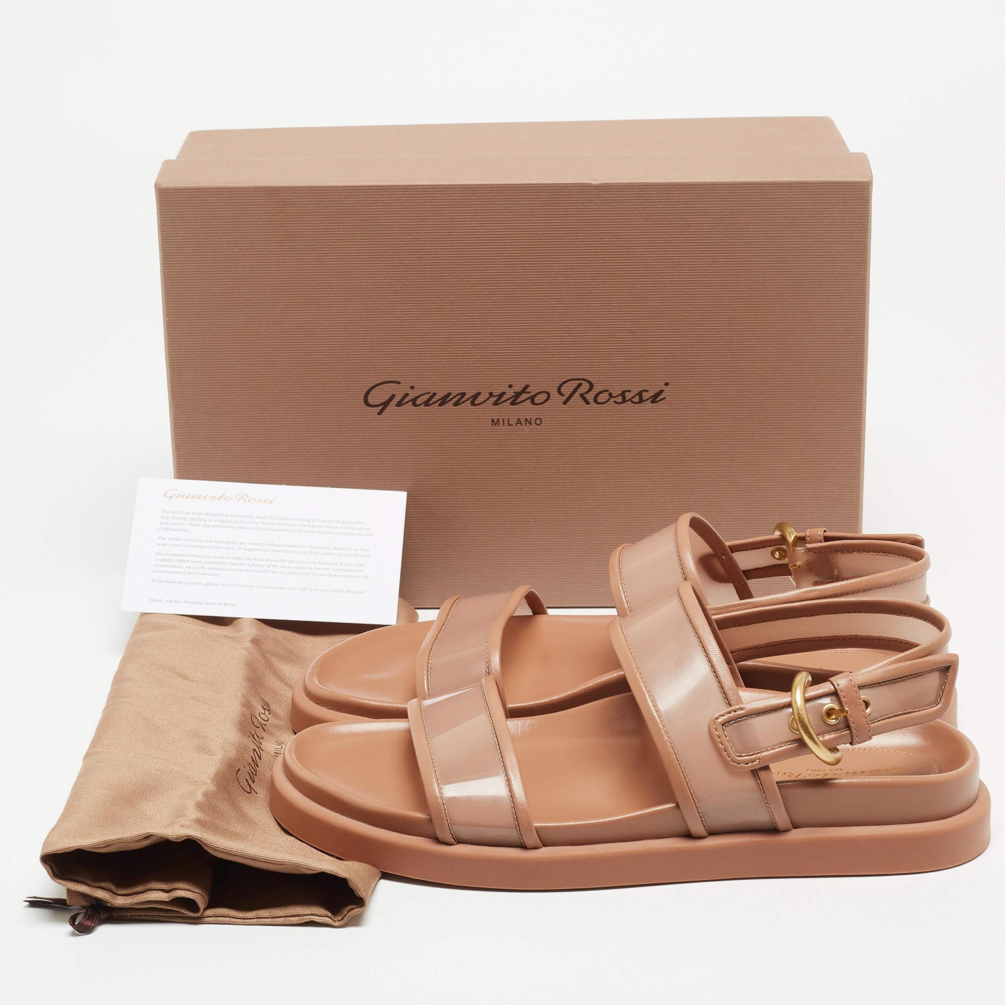 Gianvito Rossi Beige Leather and PVC Bilbao Slingback Sandals Size 38.5 In Excellent Condition In Dubai, Al Qouz 2