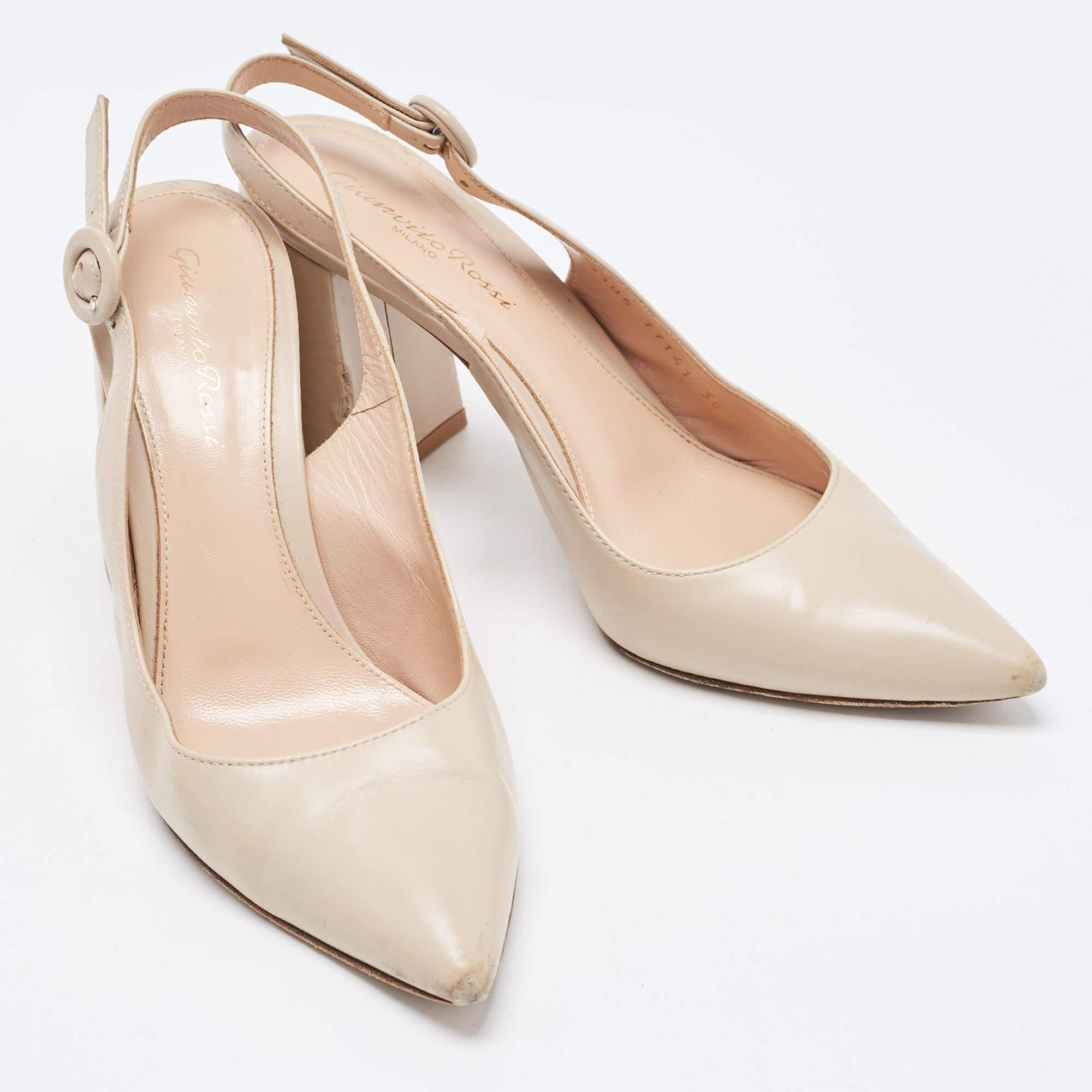Women's Gianvito Rossi Beige Leather Slingback Pumps Size 36.5 For Sale