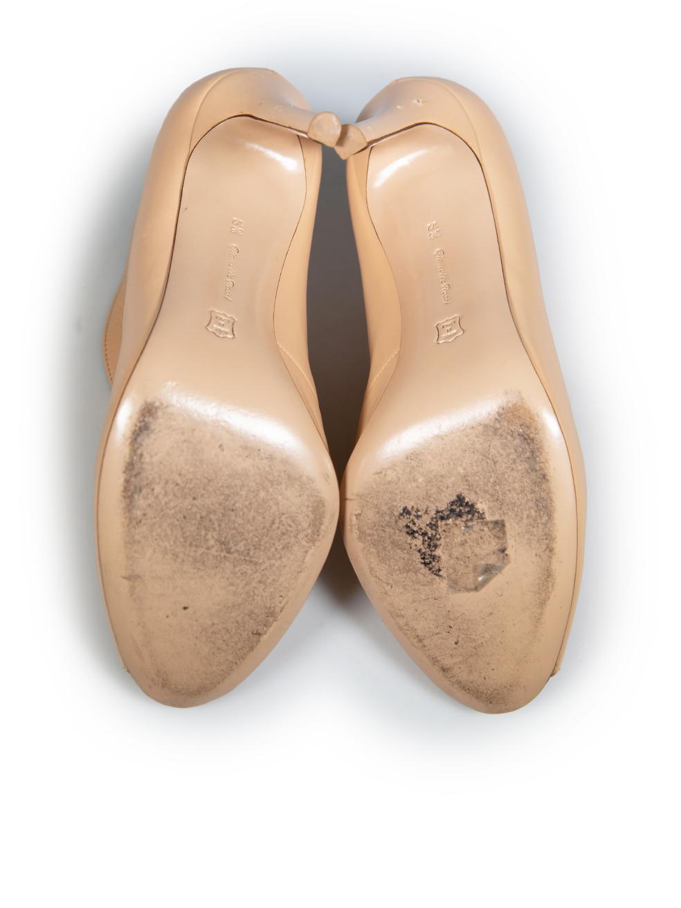 Women's Gianvito Rossi Beige Leather Vamp 85 Ankle Heels Size IT 38.5 For Sale