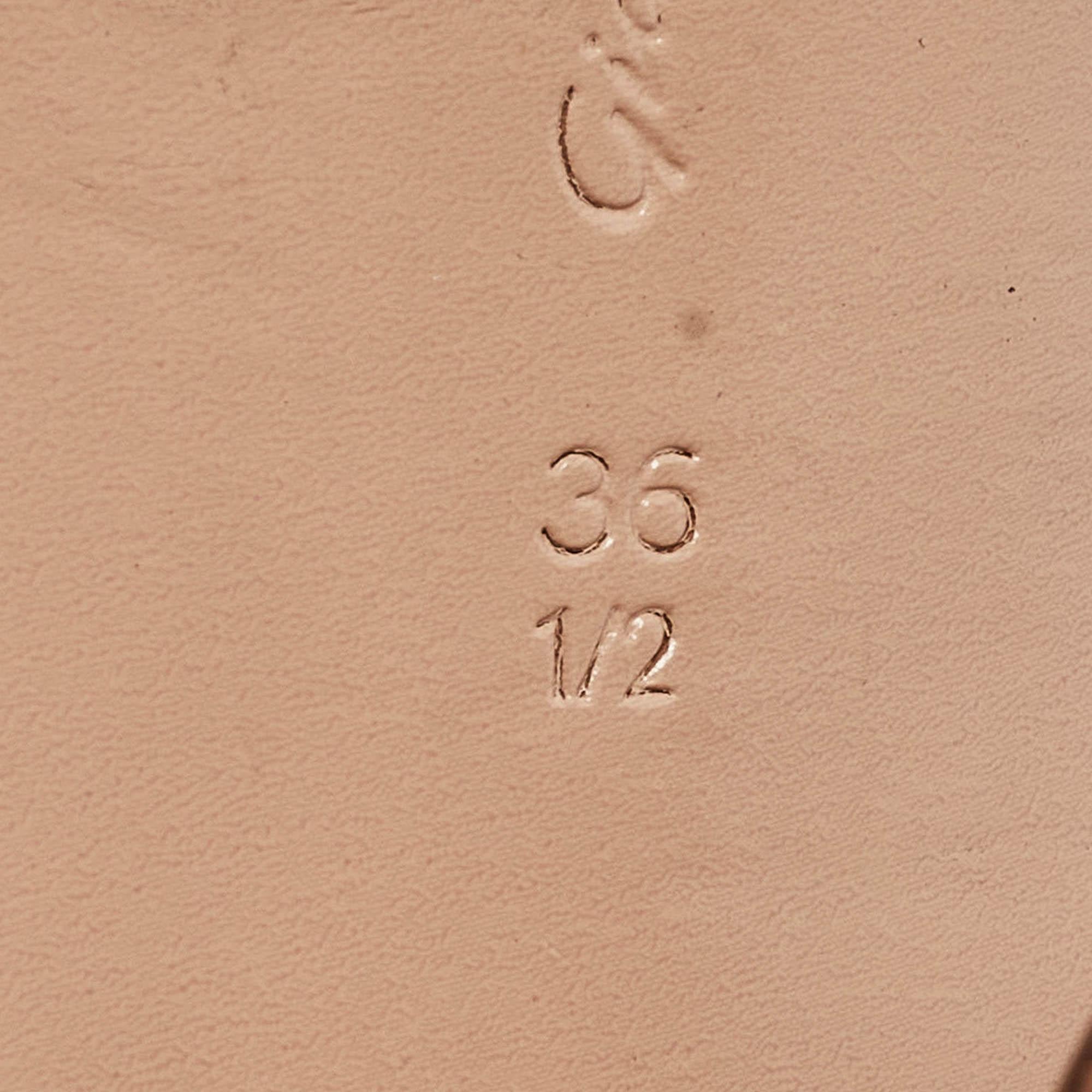 Gianvito Rossi Botines de piel beige tamaño 36.5 en venta 3