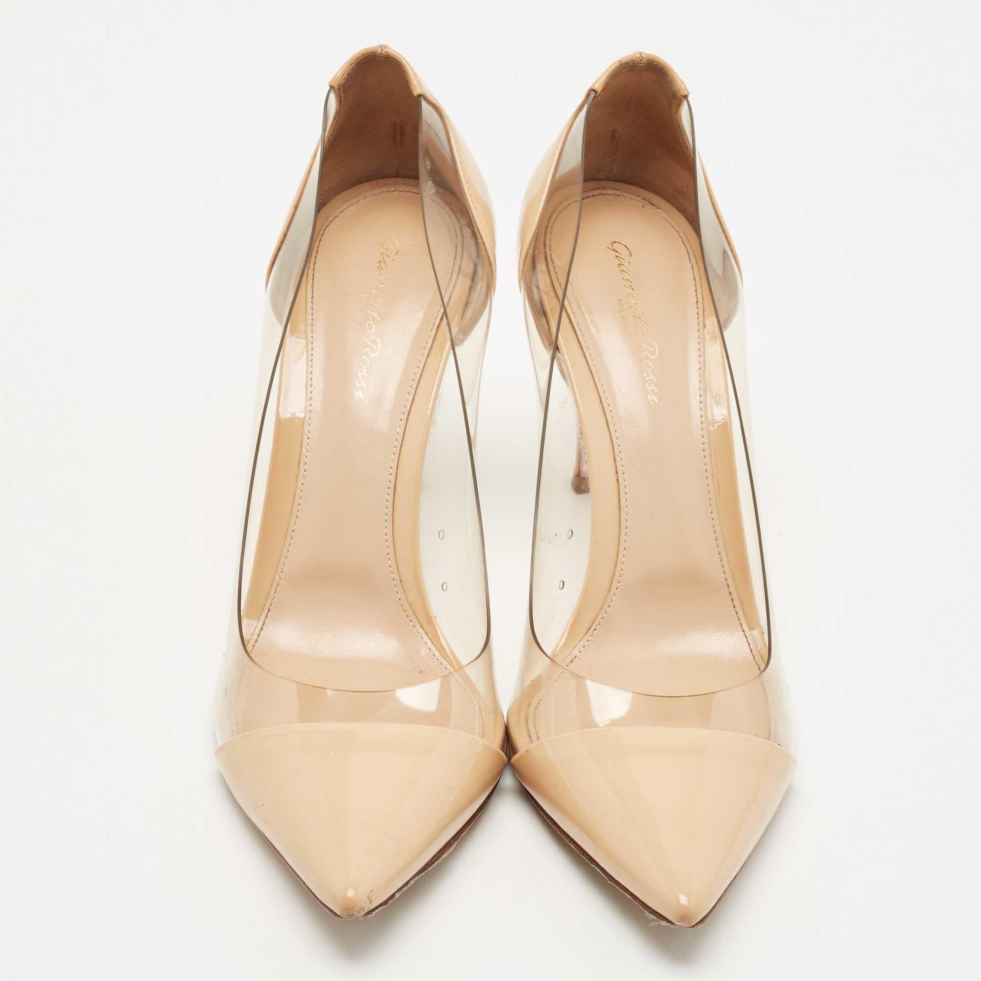 Women's or Men's Gianvito Rossi Beige Patent Leather and PVC Plexi Pumps Size 40 For Sale