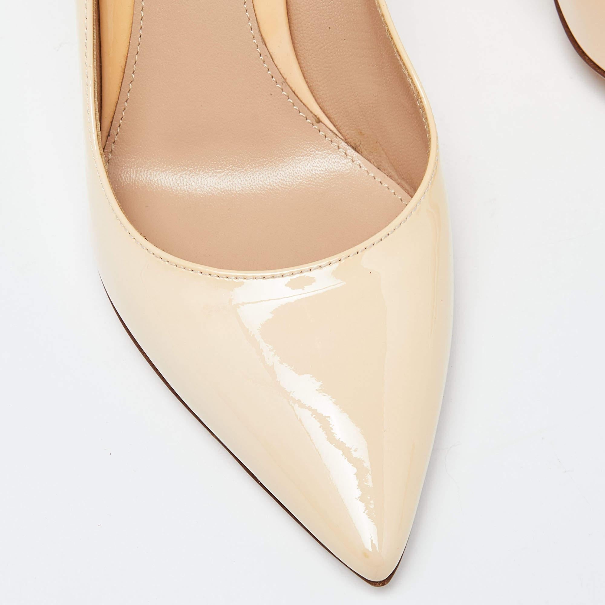 Women's Gianvito Rossi Beige Patent Leather Gianvito 85 Pointed Toe Pumps Size 35